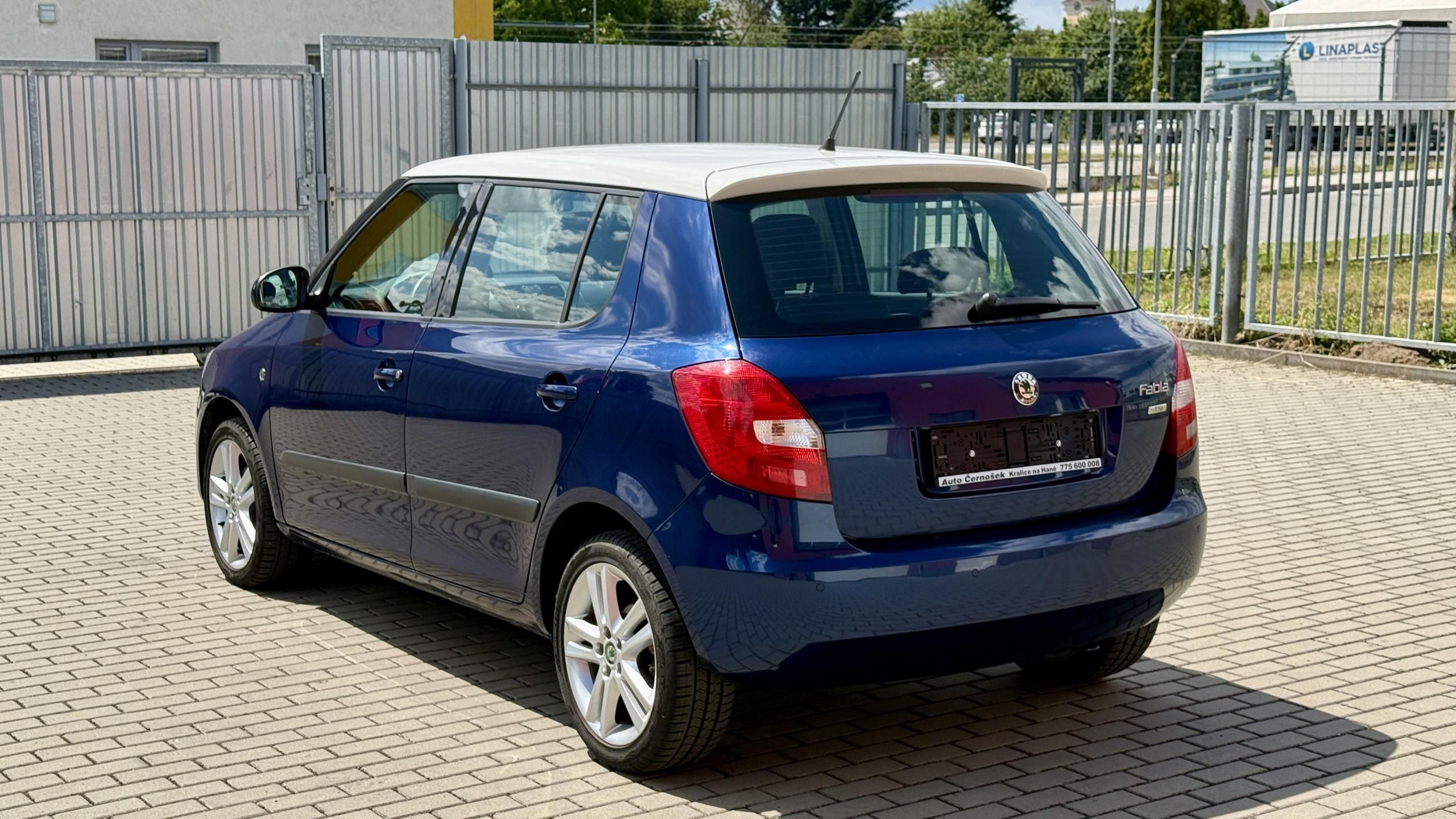 Škoda Fabia, 1.2TSi*63kW*SPORT*78TKM*1.MAJ* - fotka 2