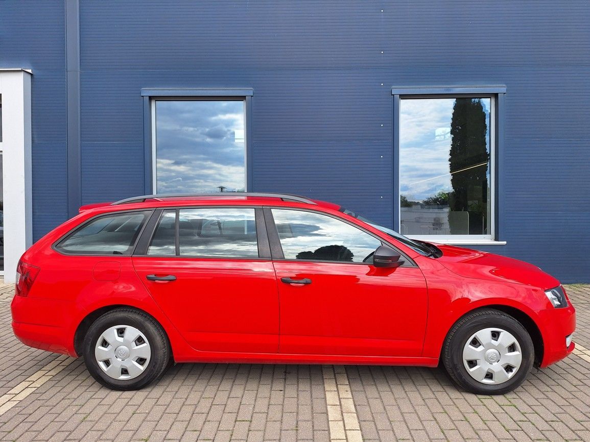 Škoda Octavia, Combi 1.6 TDI 81kW - fotka 6