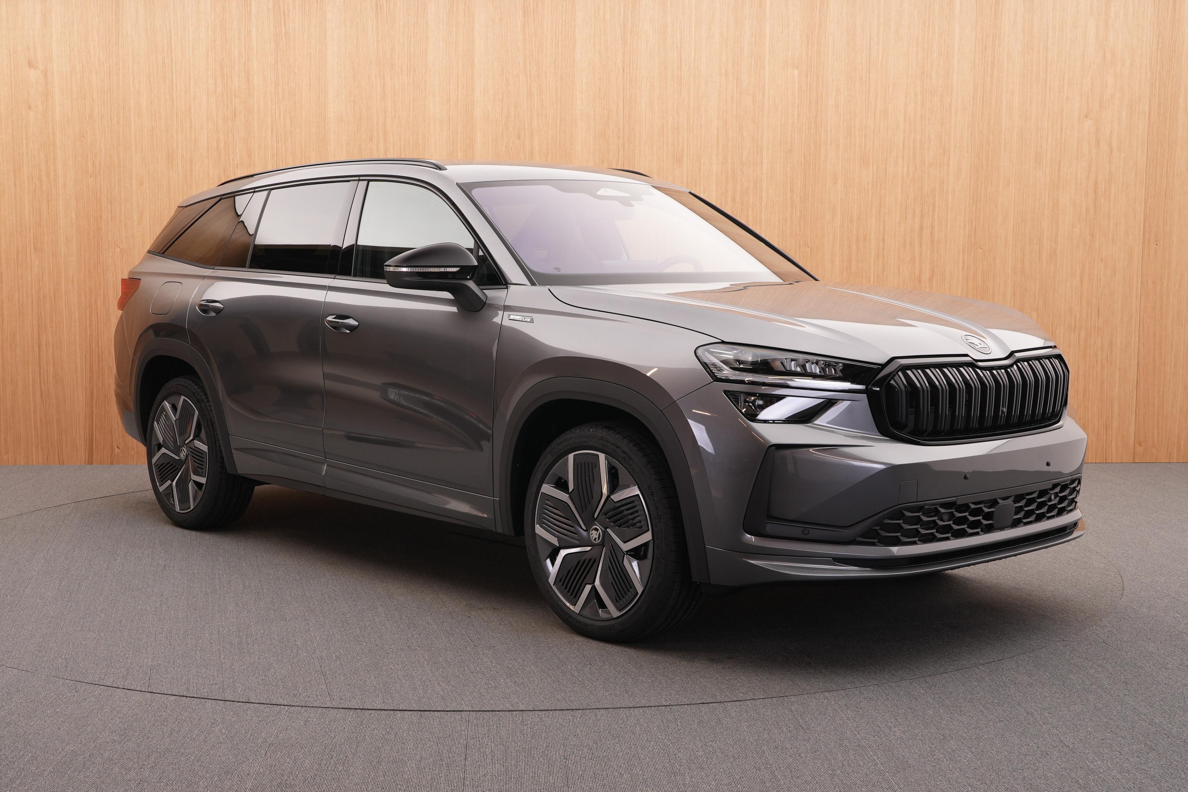 Škoda Kodiaq, Sportline 1.5 TSI DSG - fotka 6