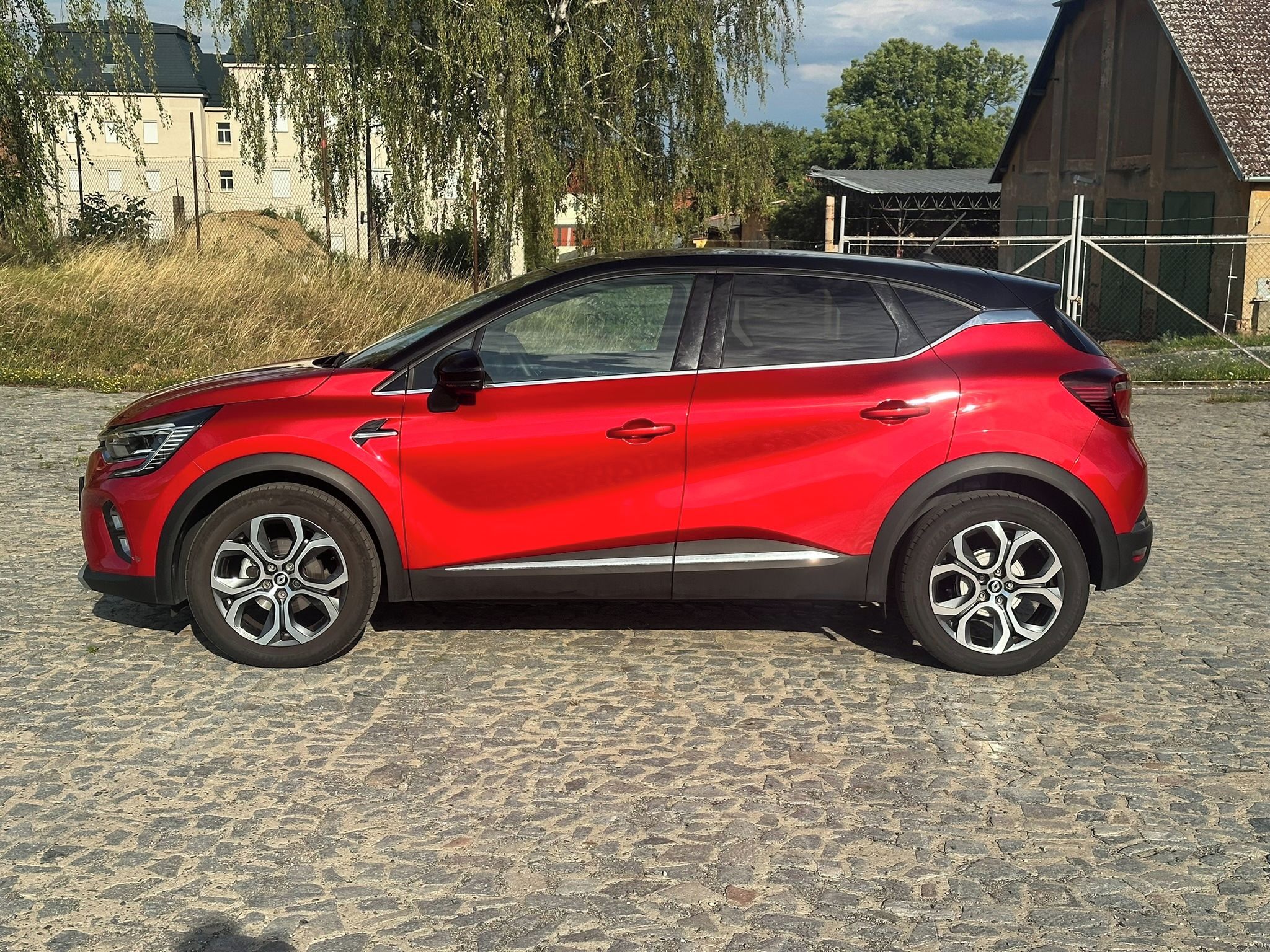 Renault Captur, Renault Captur 1.3 TCE - fotka 4