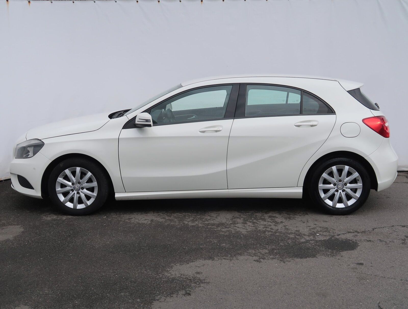 Mercedes-Benz Třídy A, 180 d, Klima, Vyhř. sedaček - fotka 3
