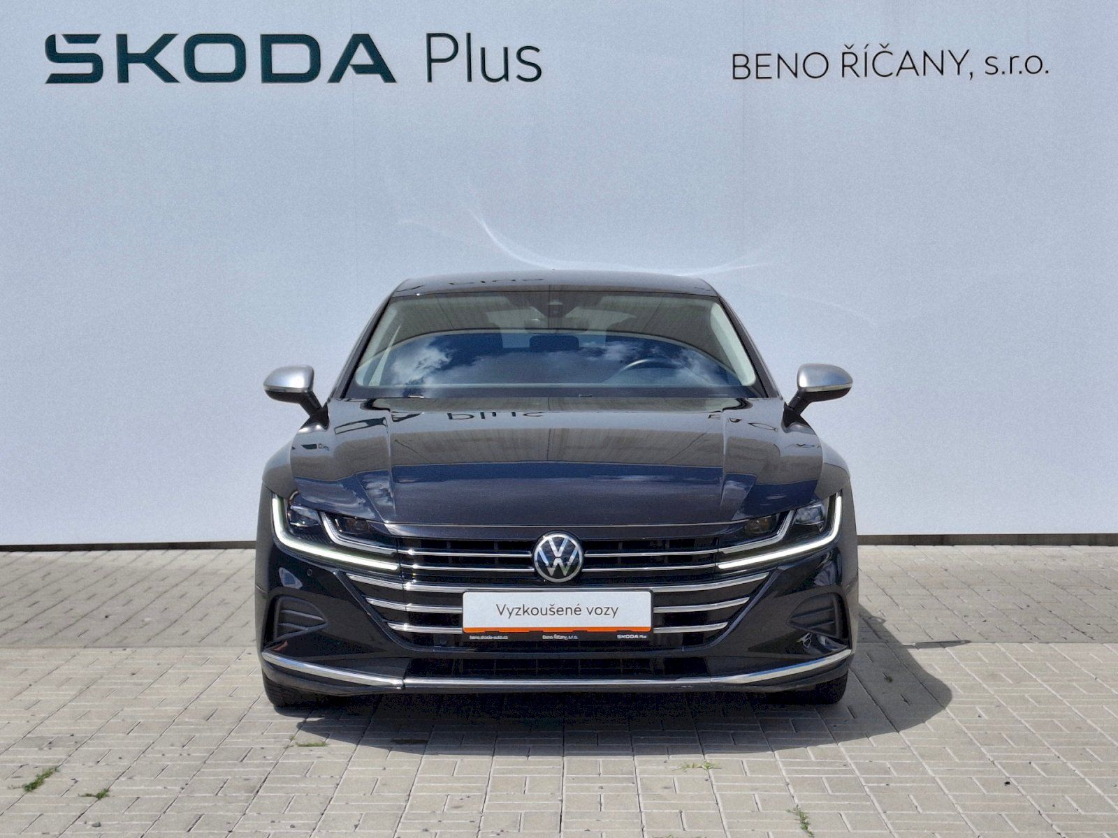 Volkswagen Arteon, Elegance DSG 2,0TSi 140kW - fotka 4