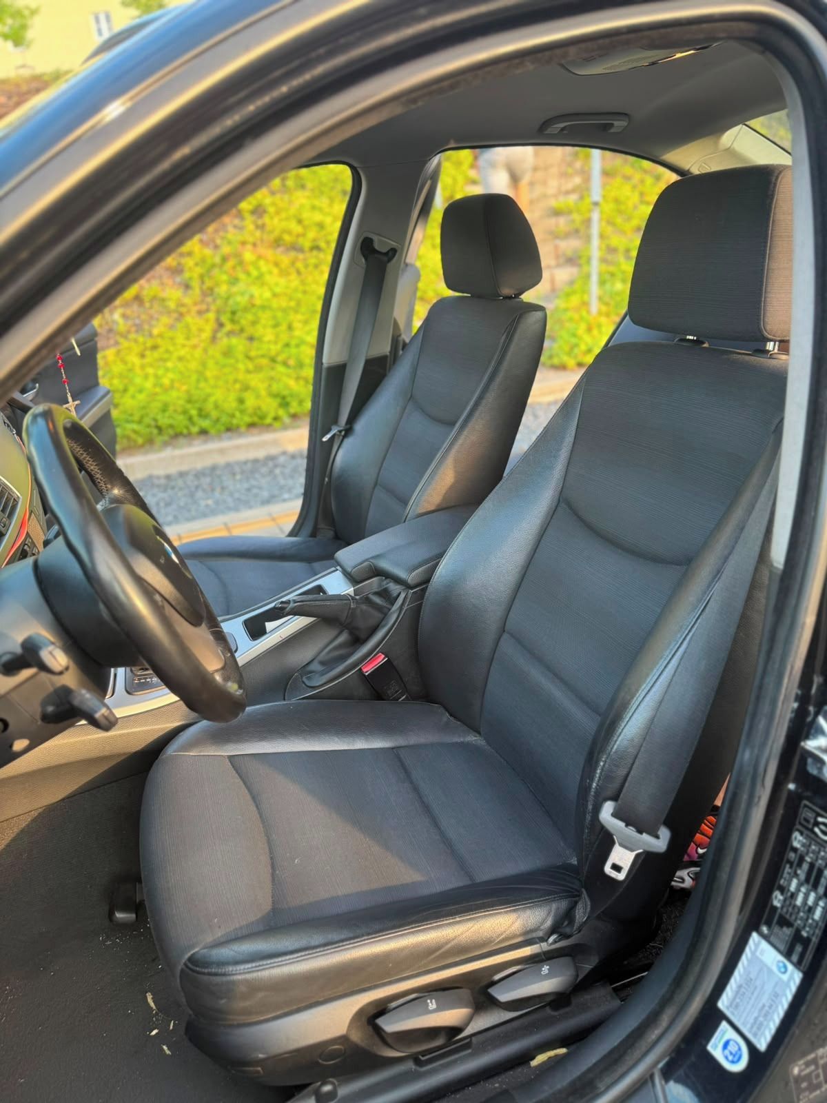 BMW Řada 3, Bmw 2l bebzin automat - fotka 2