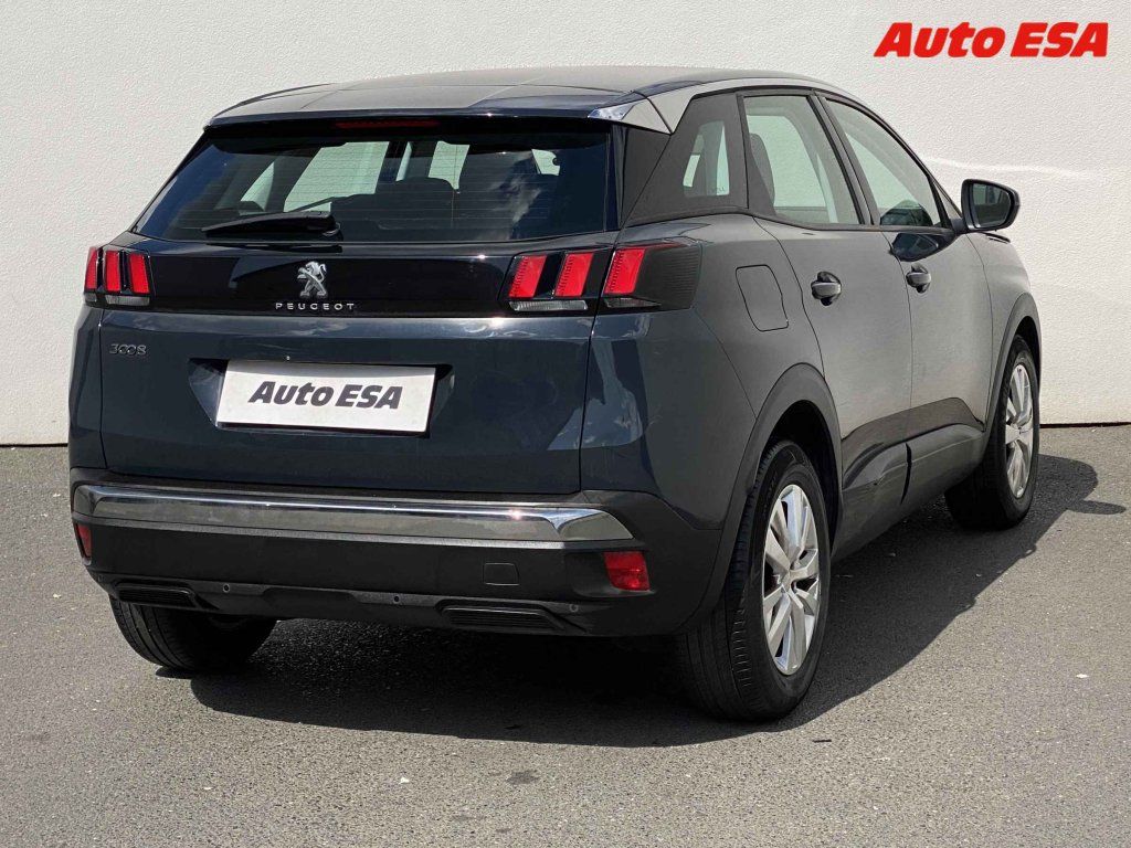 Peugeot 3008, 1.2pt,ČR - fotka 4