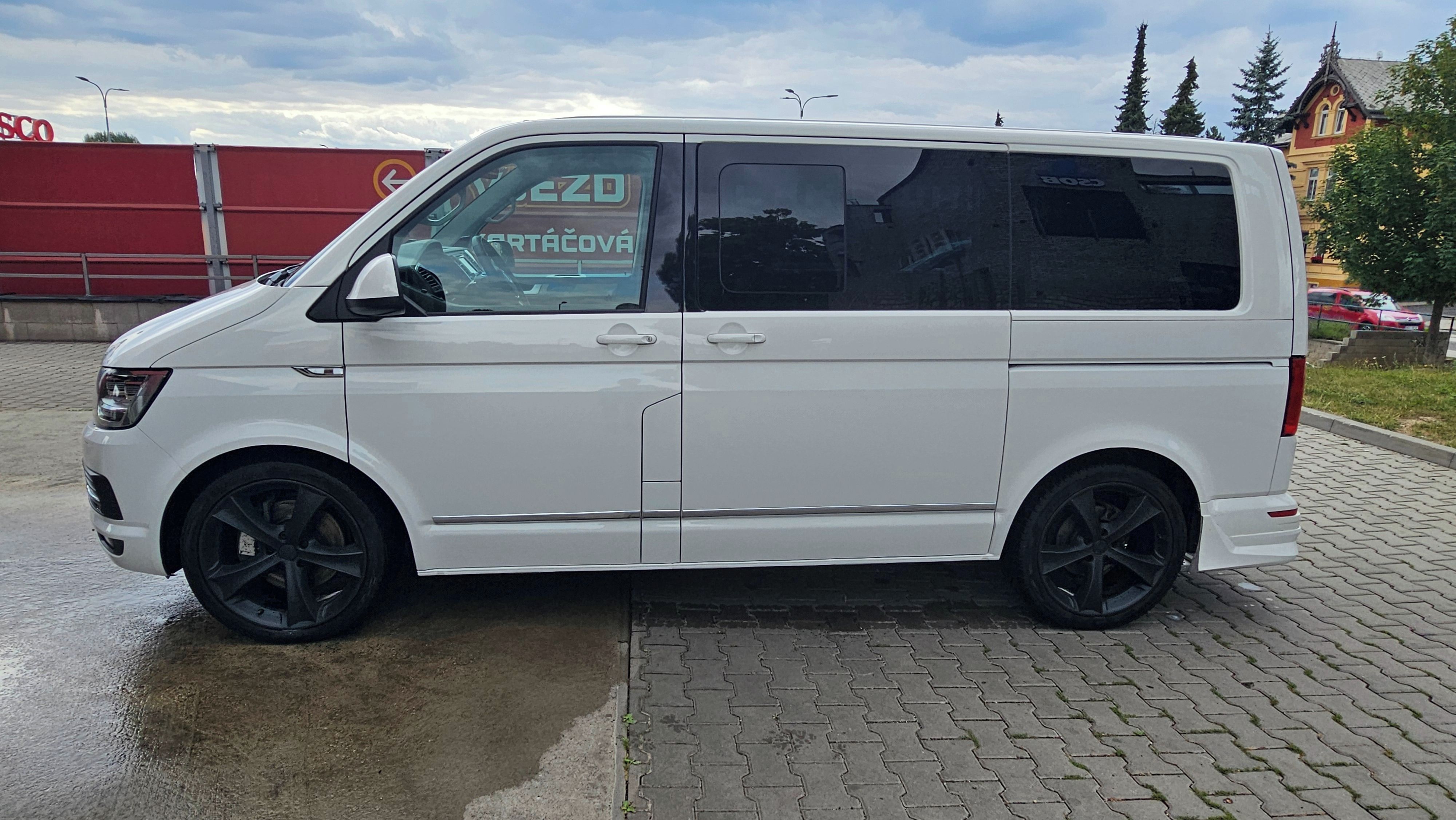Volkswagen Multivan, 2,0TDI,150KW, 4MOTION, DSG - fotka 2
