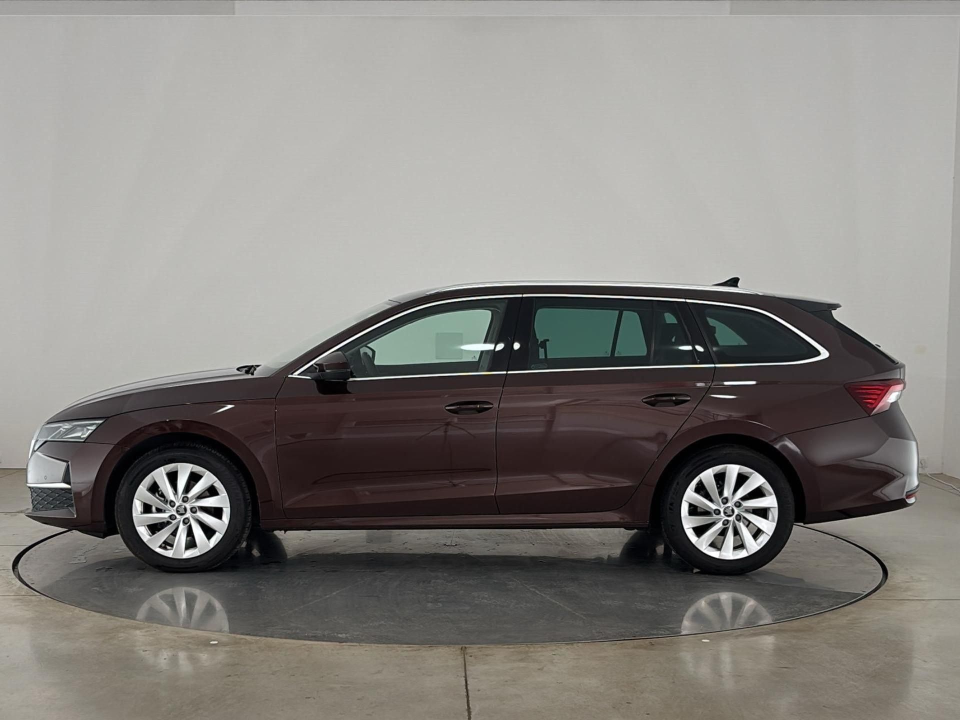 Škoda Octavia, 2.0 TDI DSG / 110 kW 1Maj.,ČR - fotka 3