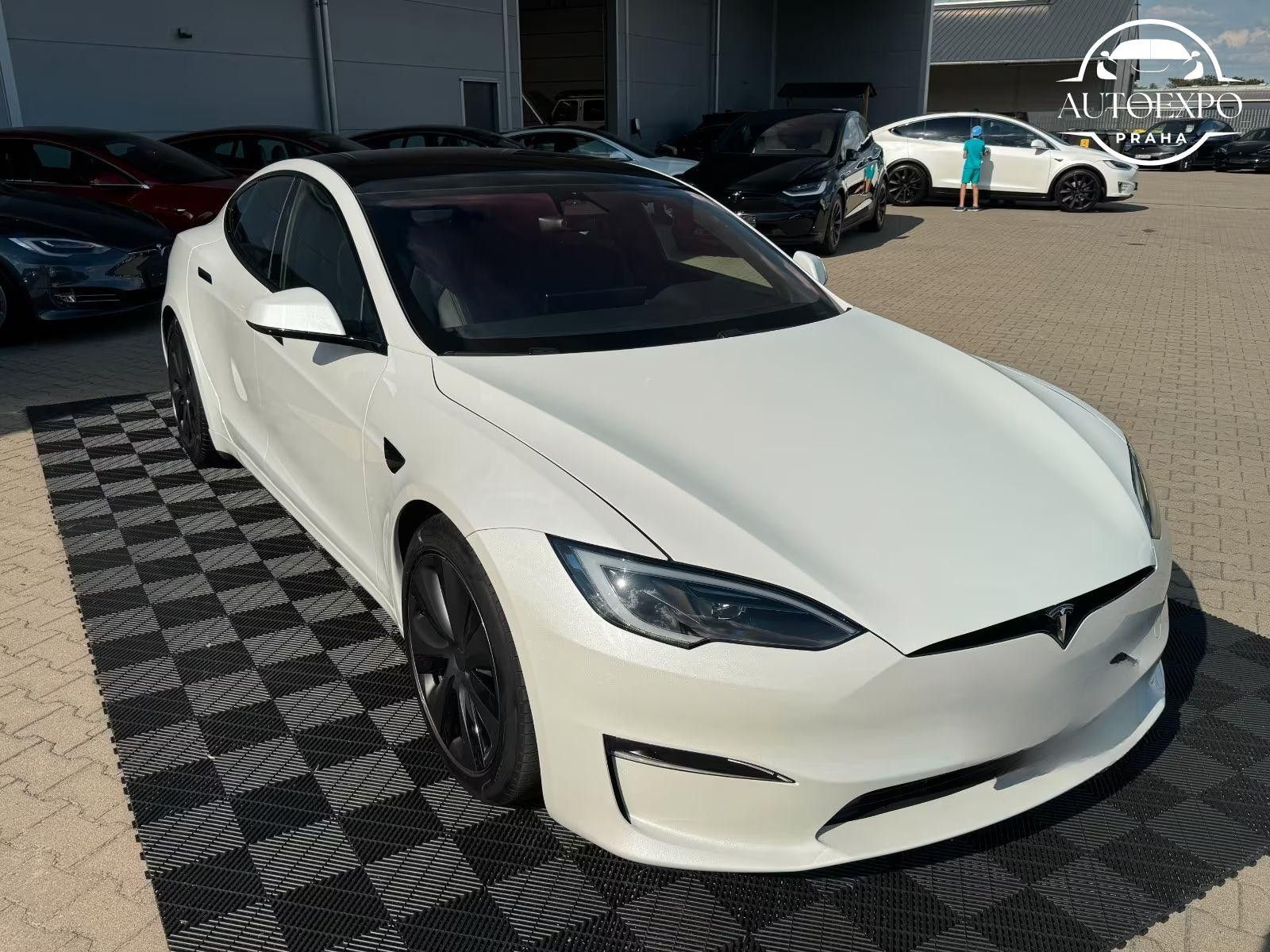 Tesla Model S, MODEL S PALLADIUM - fotka 2