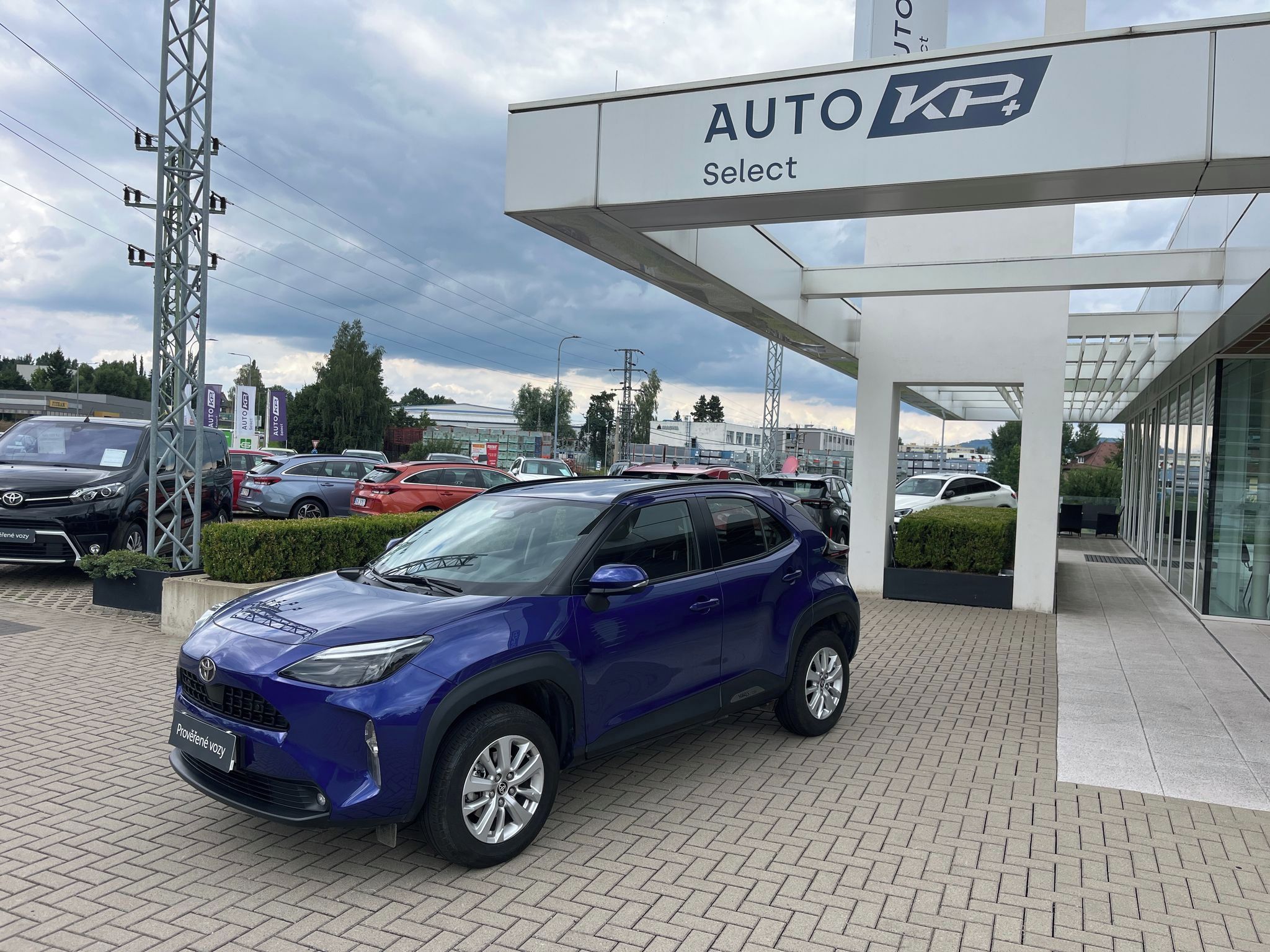 Toyota Yaris Cross, 1.5 Hybrid e-CVT Comfort - fotka 2