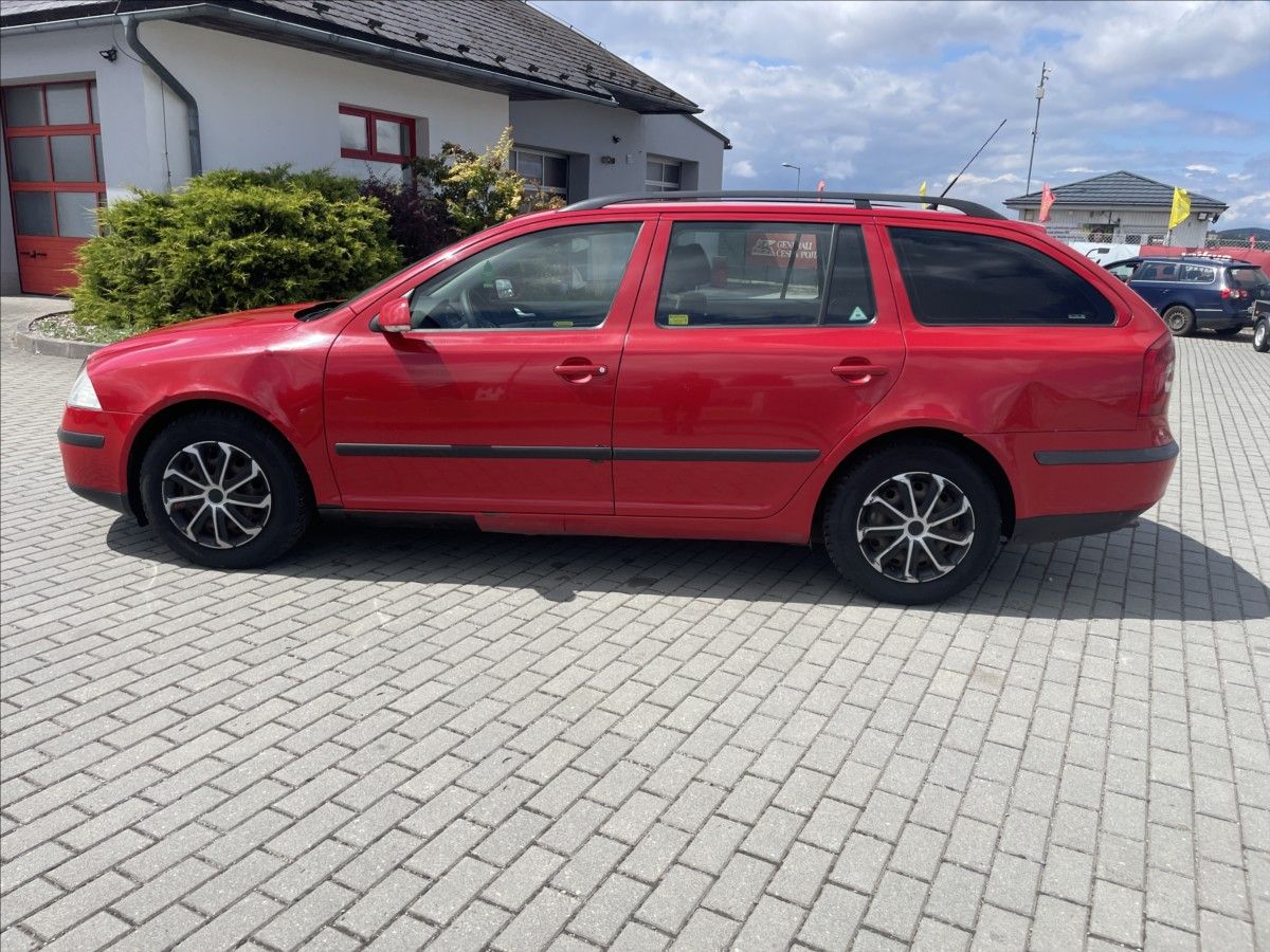 Škoda Octavia, 2,0 TDi 103kw BKD Klimatronic - fotka 2