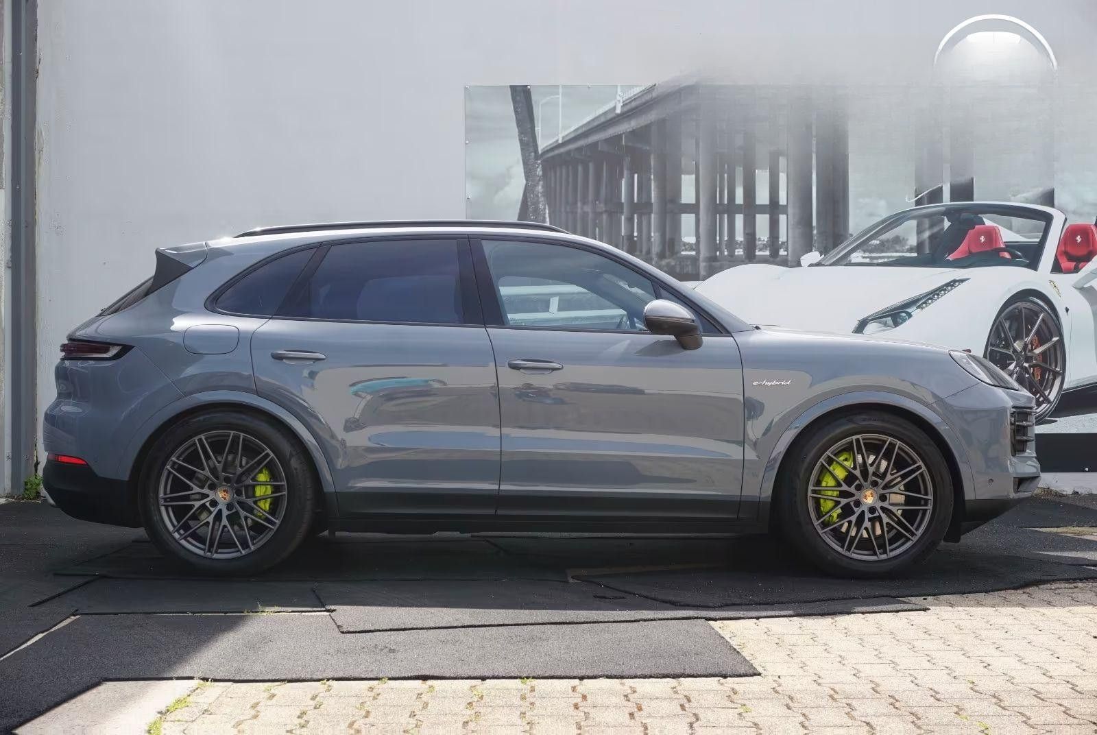 Porsche Cayenne, E-Hybrid* - fotka 5