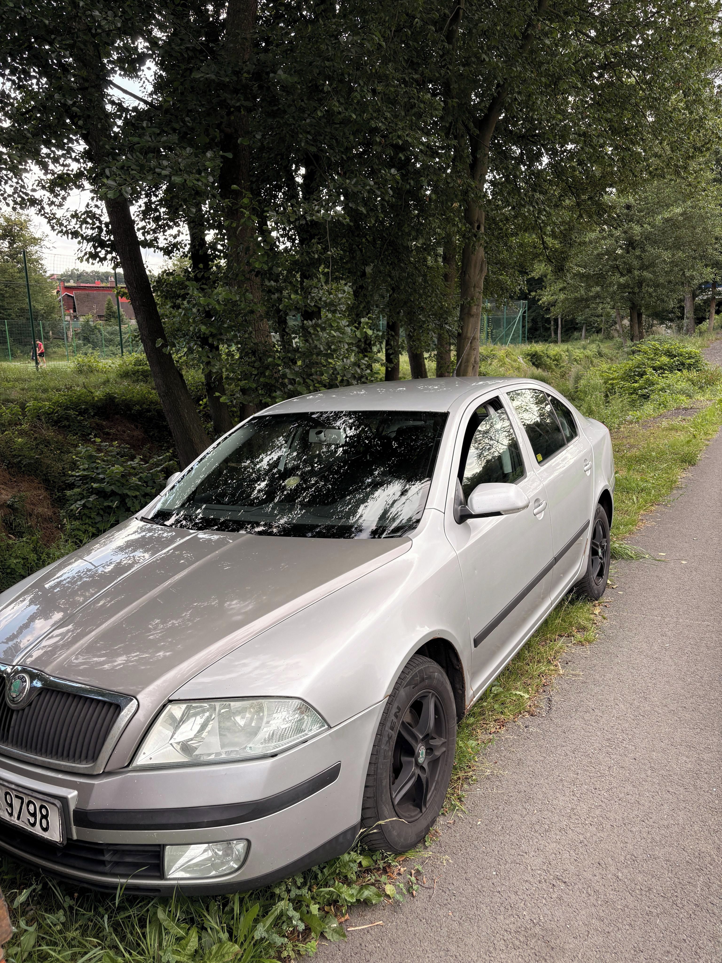 Škoda Octavia, 1.9 TDI, STK do 02/28! - fotka 2