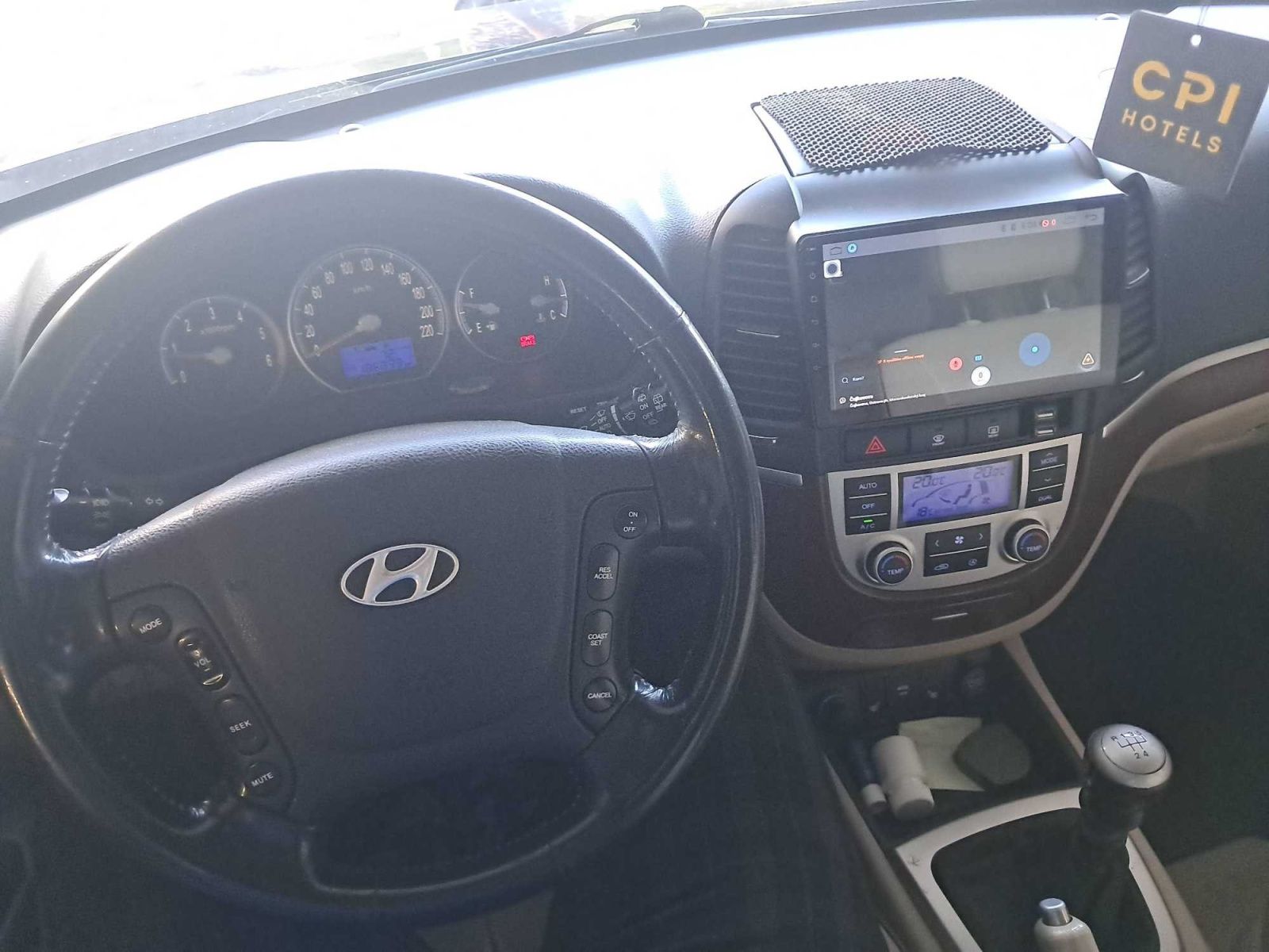 Hyundai Santa Fe, 2.2 CRDi, 4X4, Tažné - fotka 3