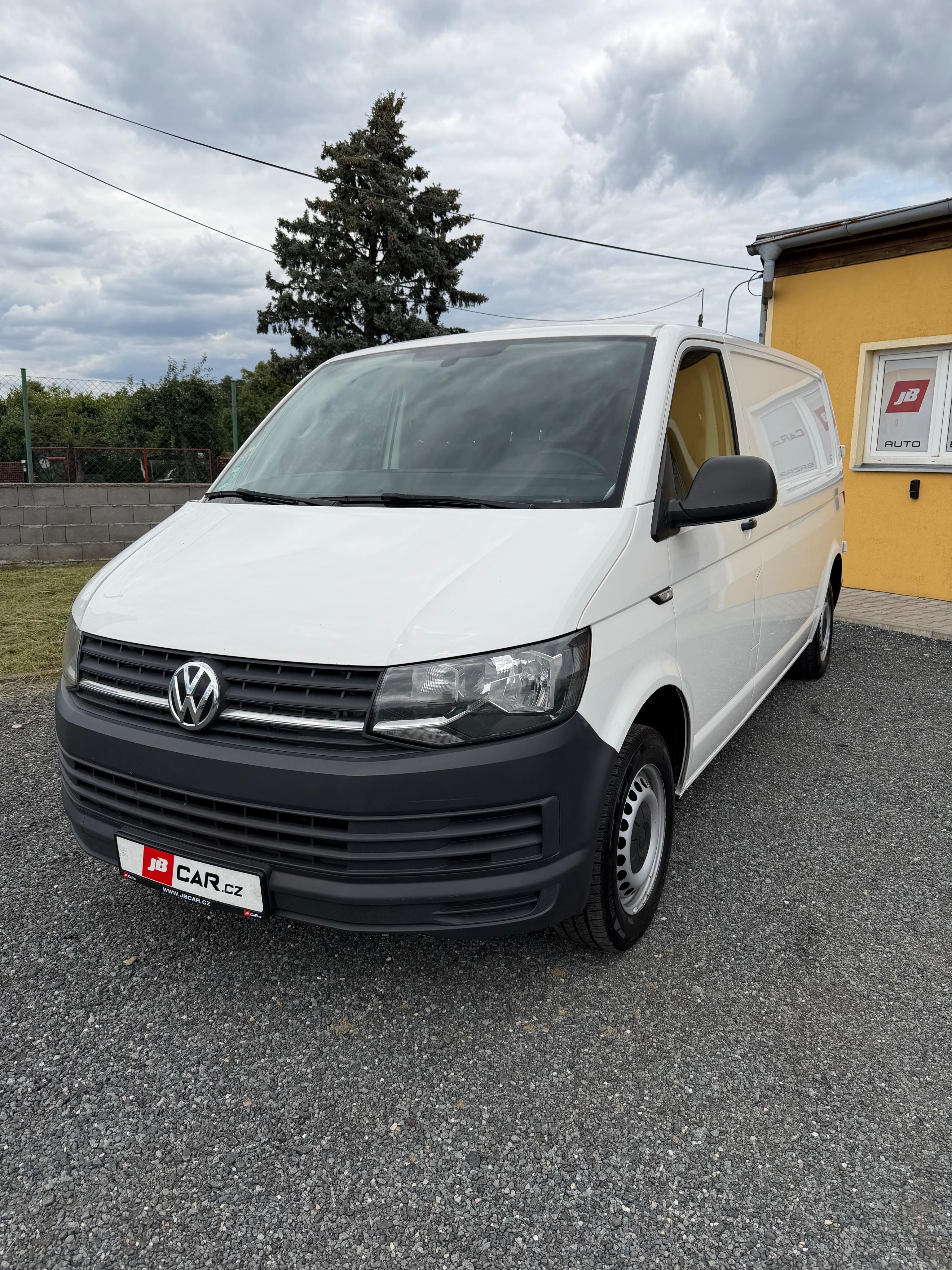 Volkswagen Transporter, T6 2.0 TDI 103 kW LONG 1.M DPH - fotka 2