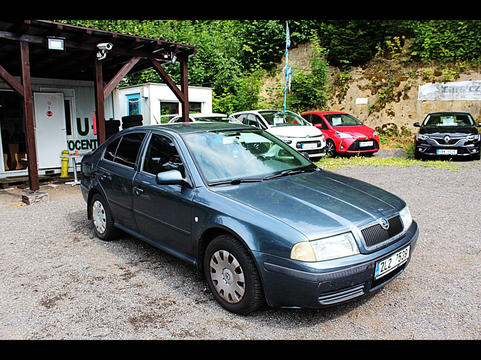 Škoda Octavia, 1.6 MPi klima - fotka 3