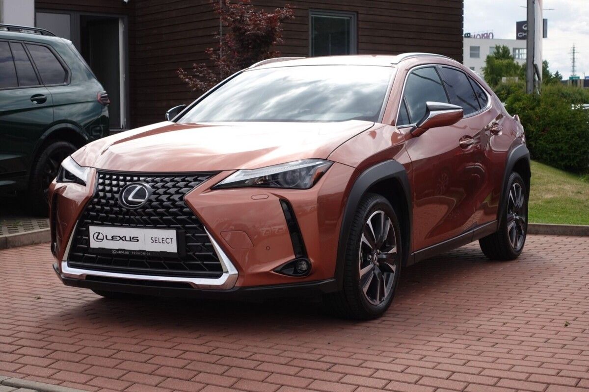 Lexus UX 300h, UX300h 2,0 HEV Business Tech - fotka 2