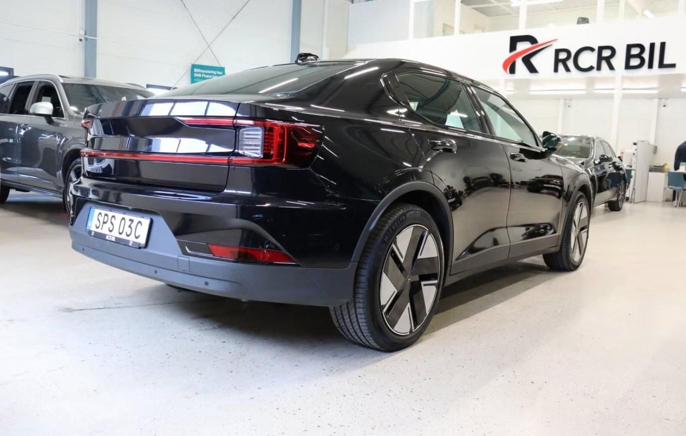 Polestar 2, LR SoH 100% 360kam BLIS LED - fotka 5