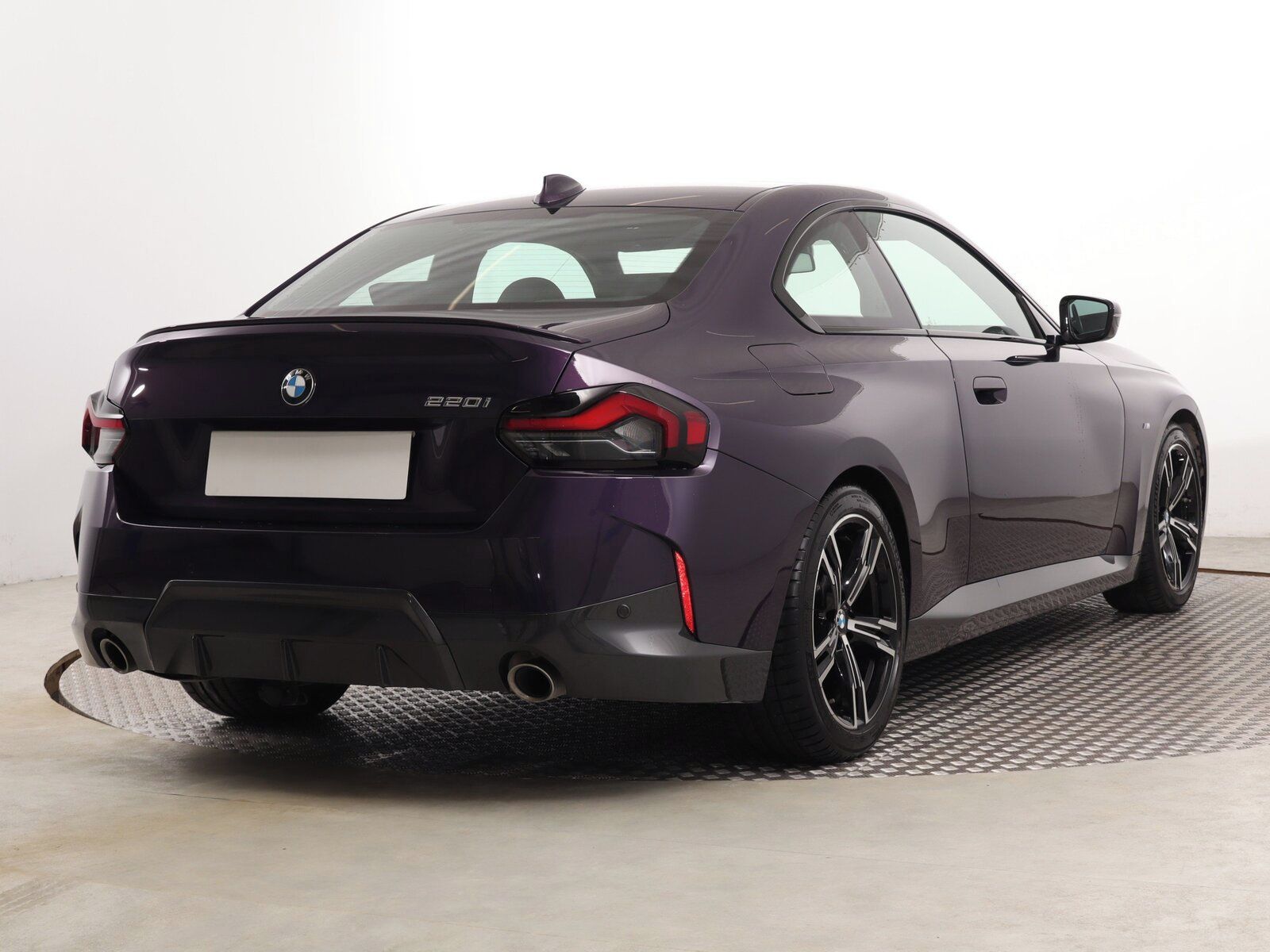 BMW Řada 2, 220 i - fotka 5