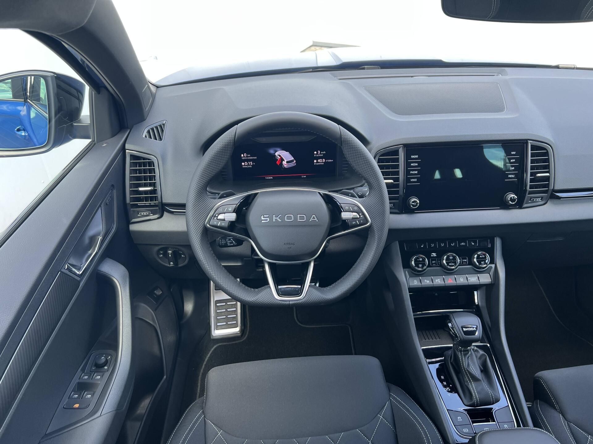Škoda Karoq, Sportline 7DSG 1,5TSI - fotka 4