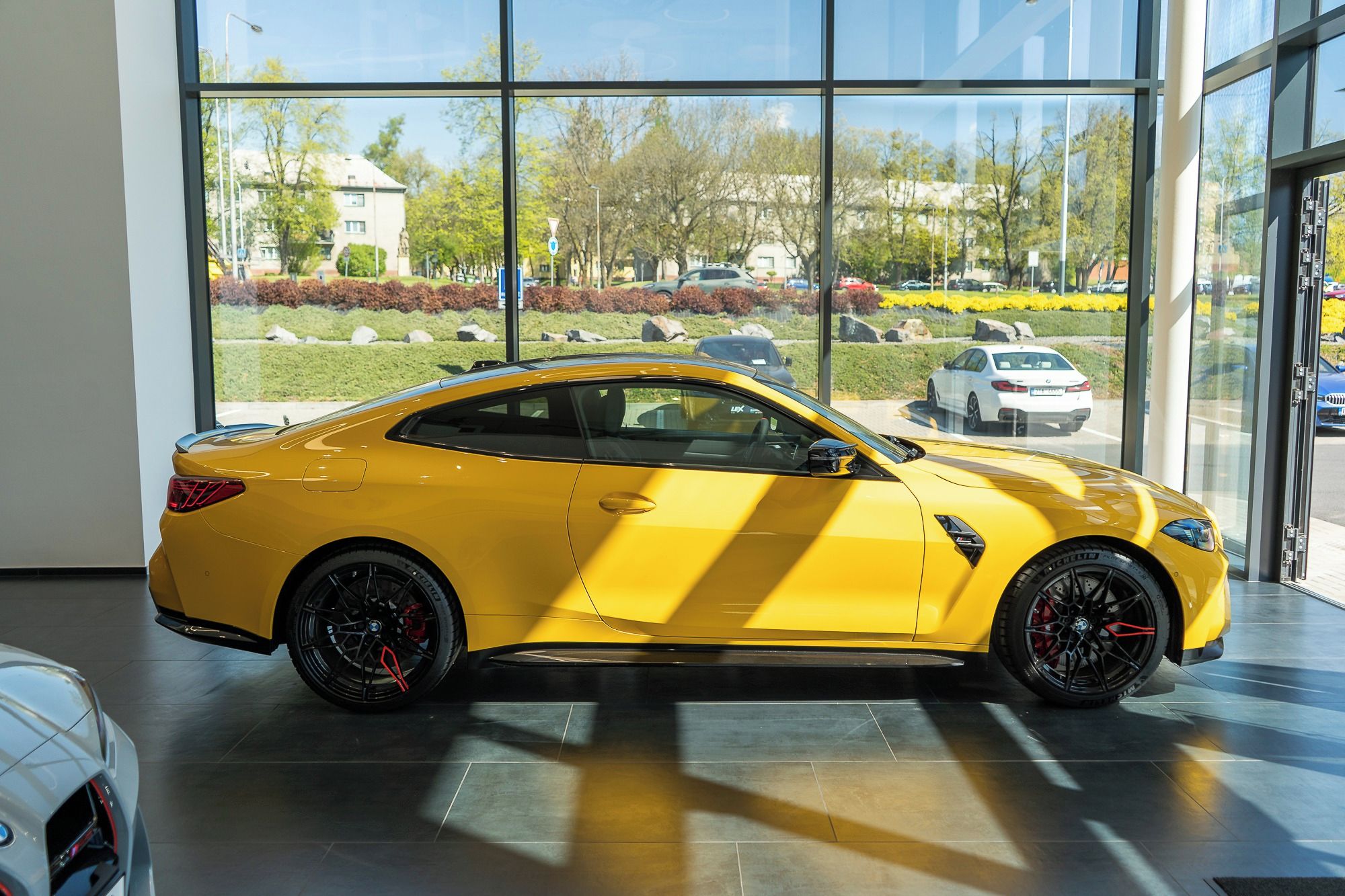 BMW M4, Competition MxDrive Individual - fotka 6