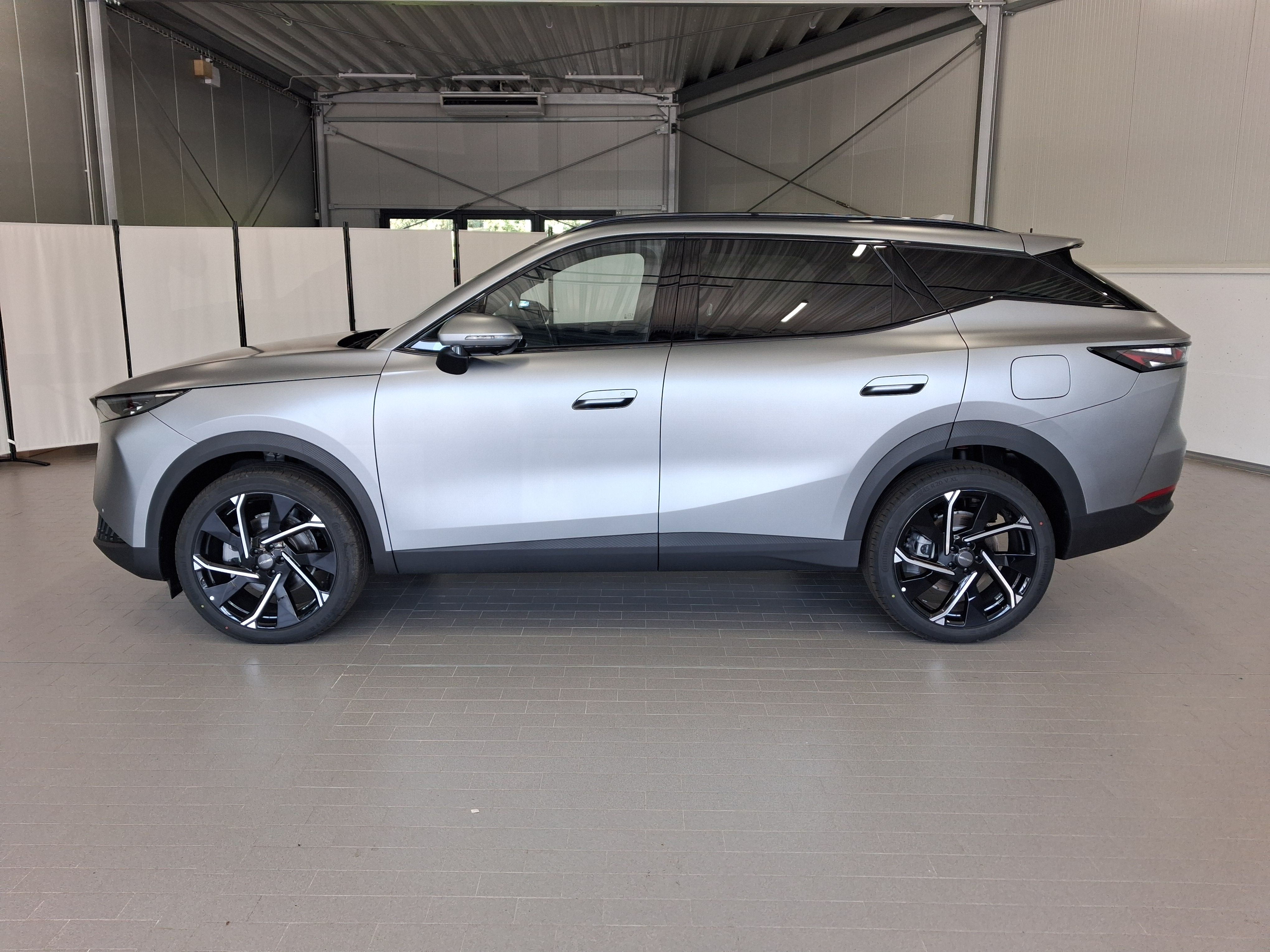 Omoda 7, OMODA PHEV Luxury - fotka 3