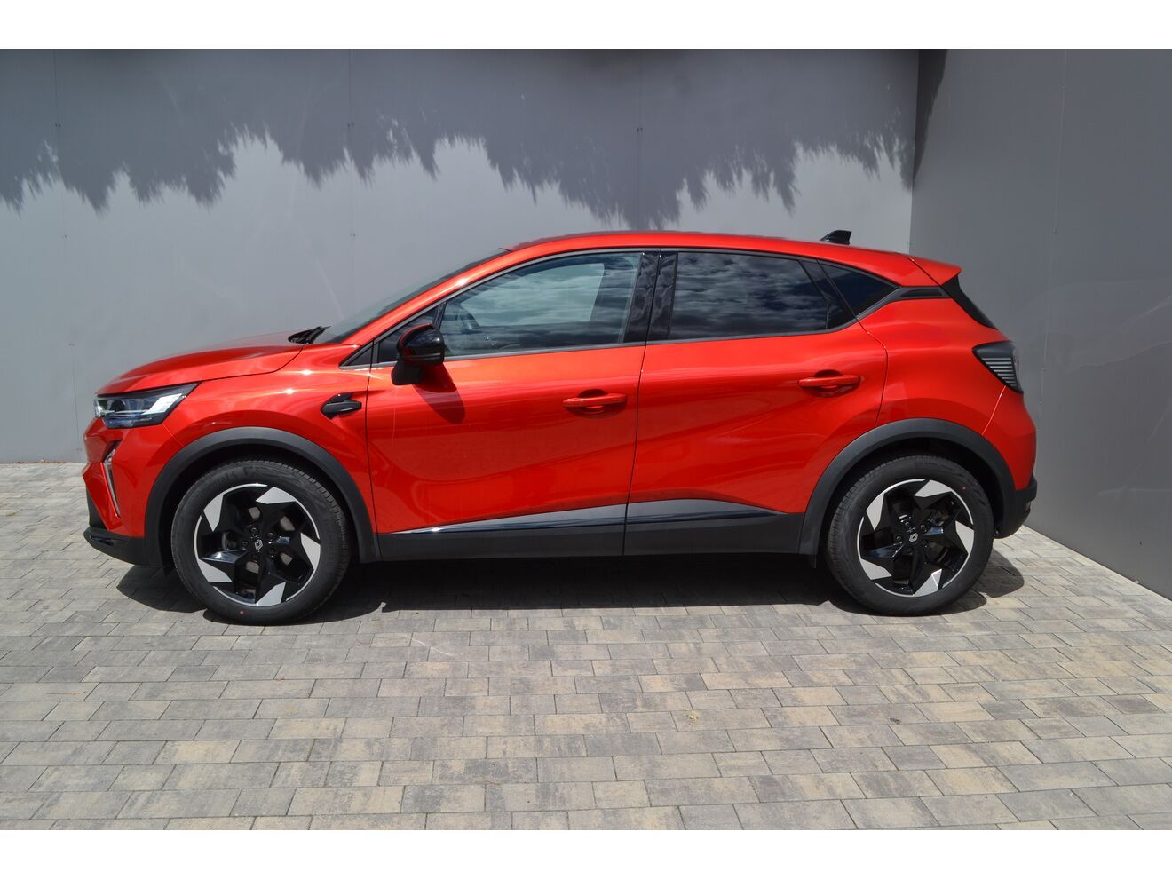 Renault Captur, techno mild hybrid 140 - fotka 4