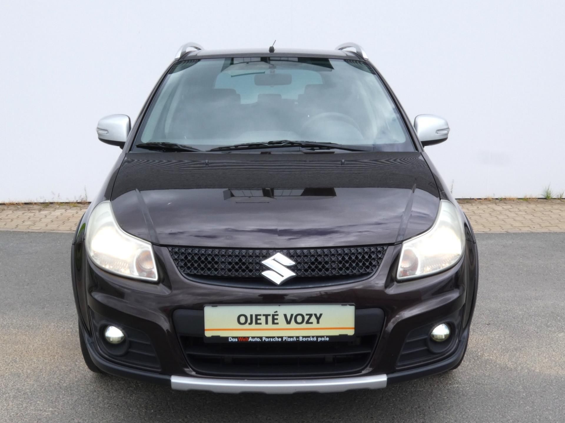 Suzuki SX4, 1.6 VVT - fotka 4