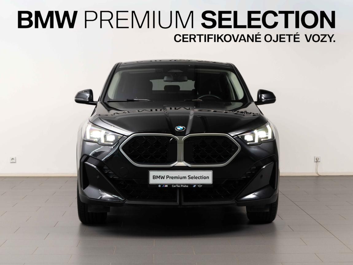 BMW X2, sDrive20i - fotka 2