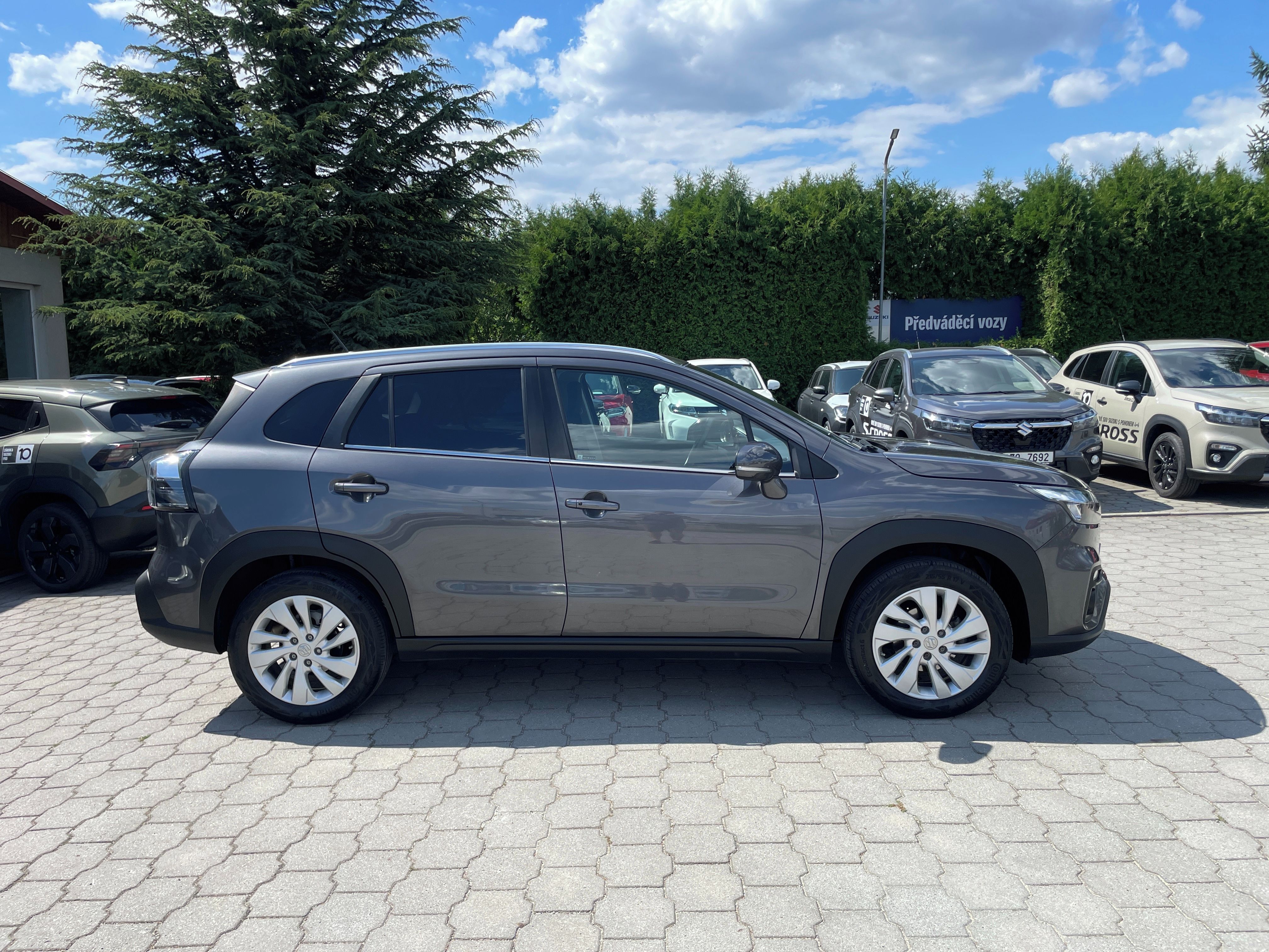 Suzuki SX4, 1,4 Premium Hybrid - fotka 2