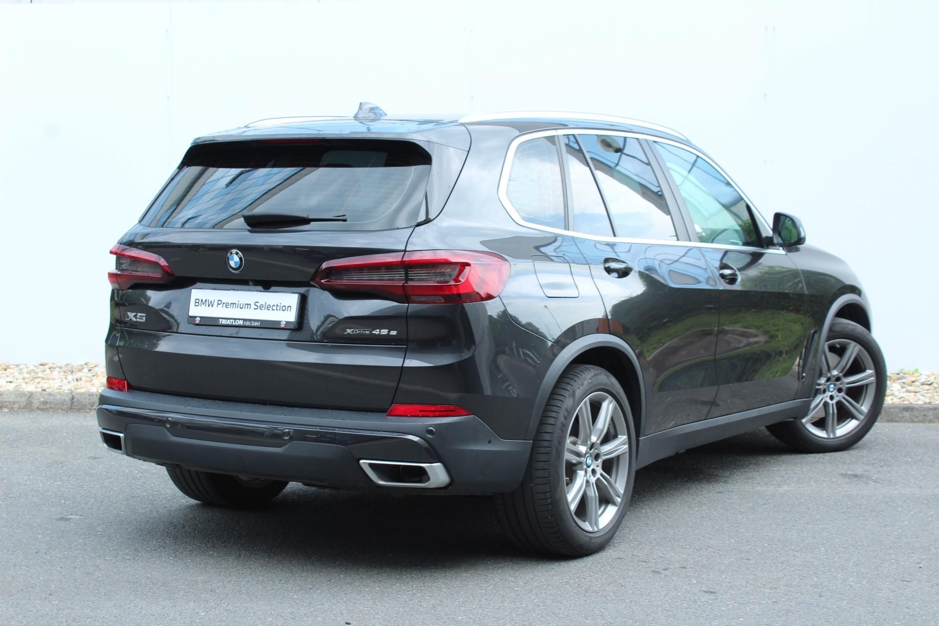 BMW X5, xDrive45e, 290kW - fotka 2