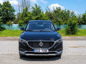 MG ZS EV