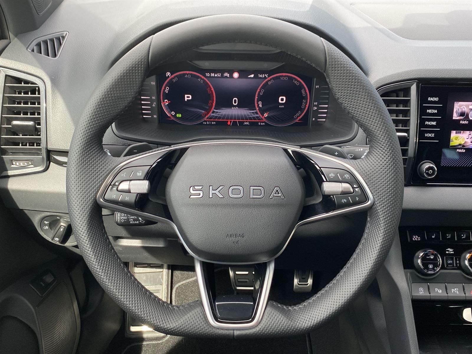 Škoda Karoq, 2.0 TDI 4x4 DSG SportLine - fotka 6