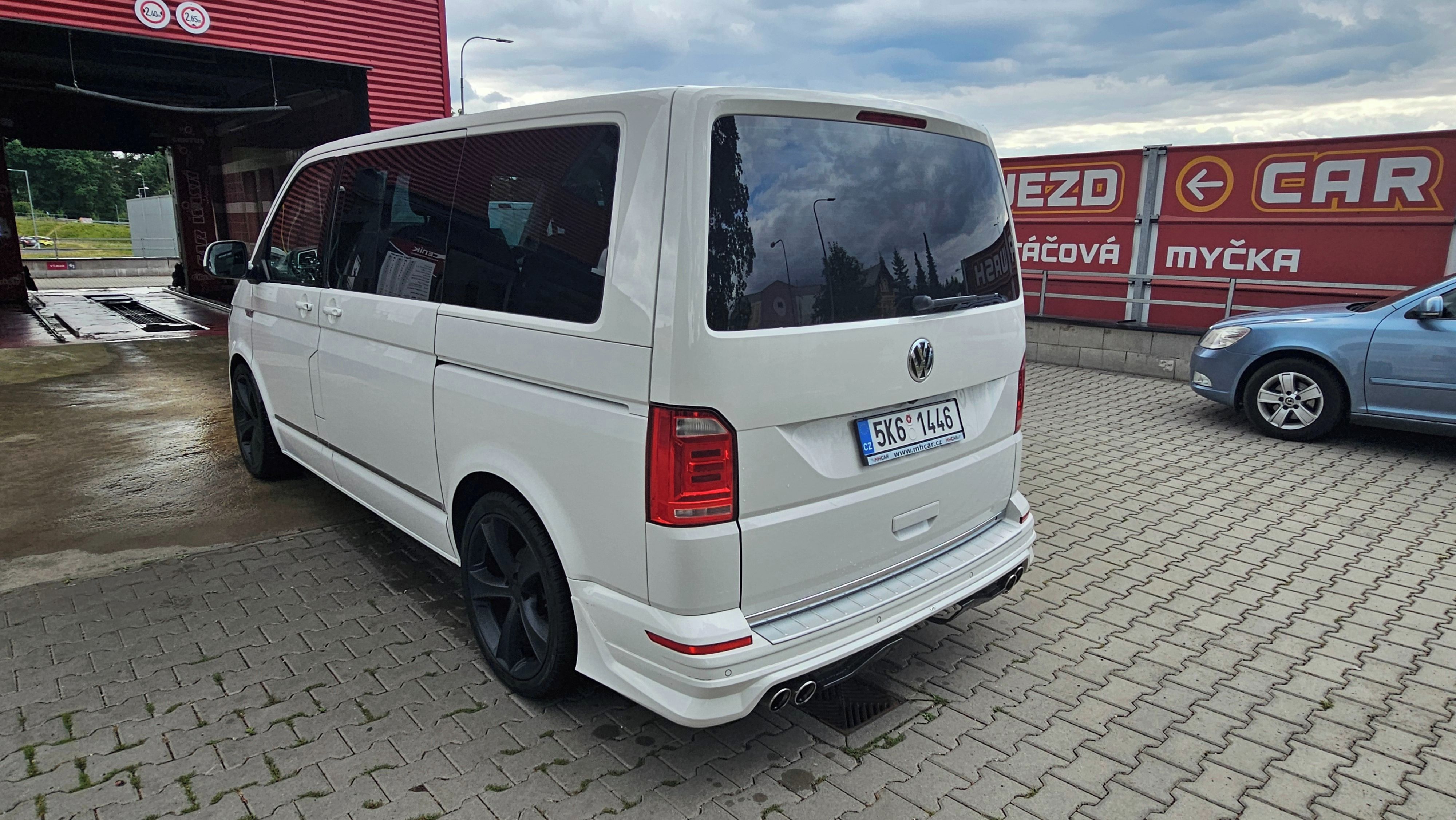 Volkswagen Multivan, 2,0TDI,150KW, 4MOTION, DSG - fotka 3