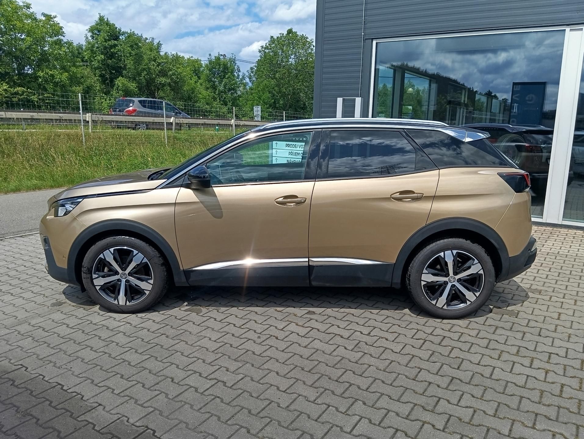 Peugeot 3008, ALLURE 2.0 HDi 150k MAN6 - fotka 4