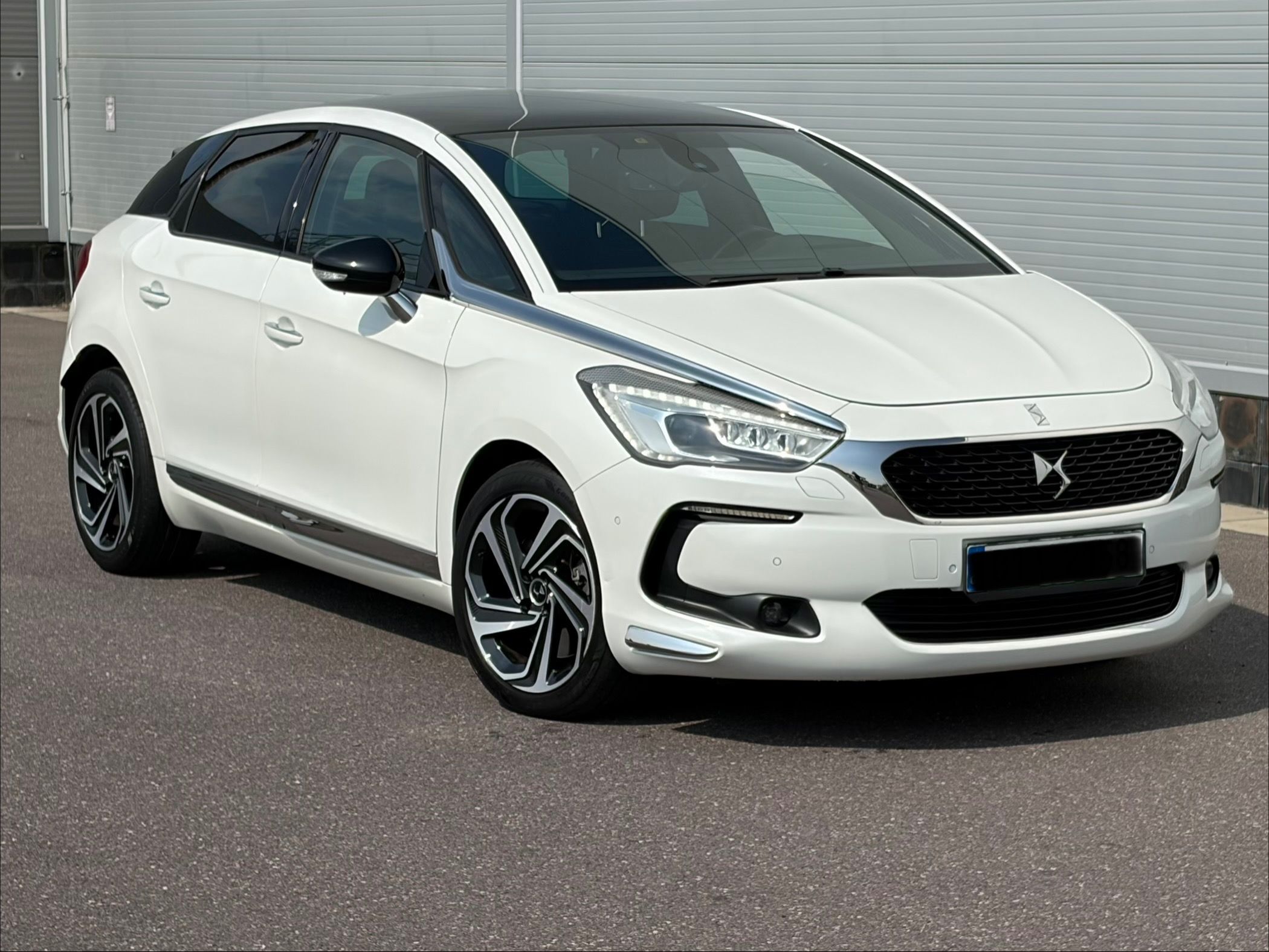 Citroën DS5, Facelift 2.0HDi 133kW AT