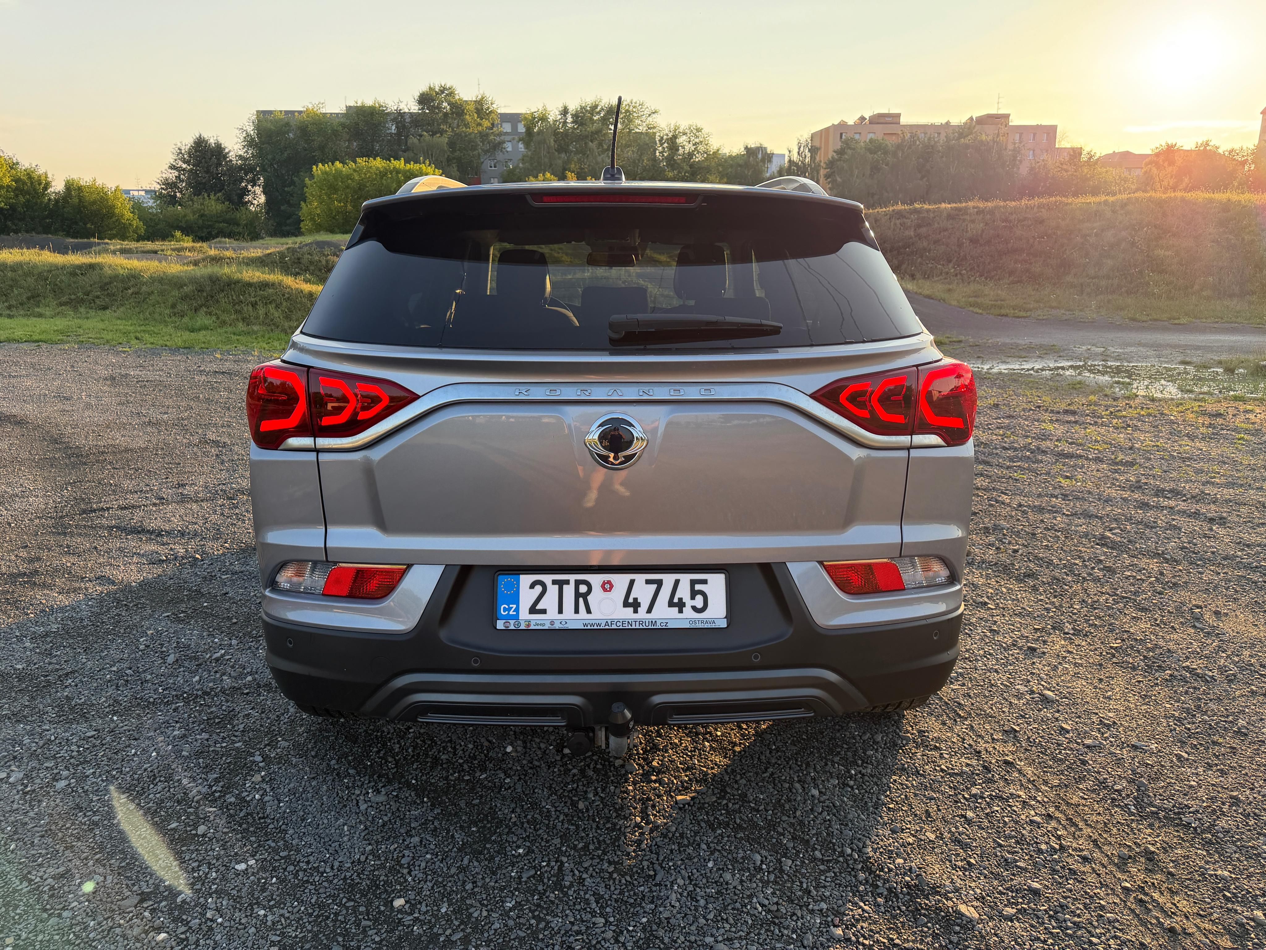 SsangYong Korando, 1.5TGDi, 4x4 AUTOMAT, TAŽNÉ - fotka 4
