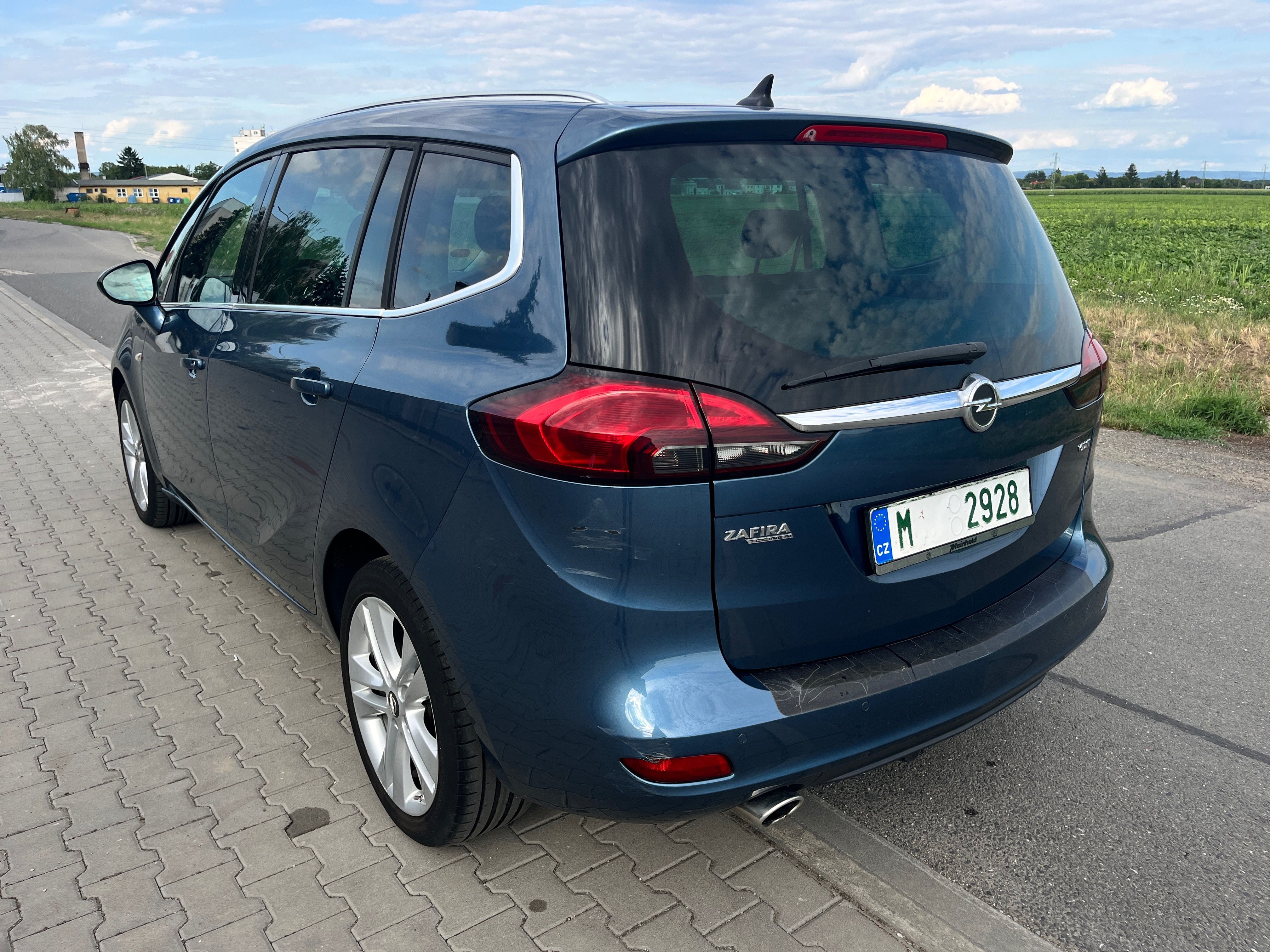 Opel Zafira, TOURER 2,0 CDTI 121kW 7Míst - fotka 5