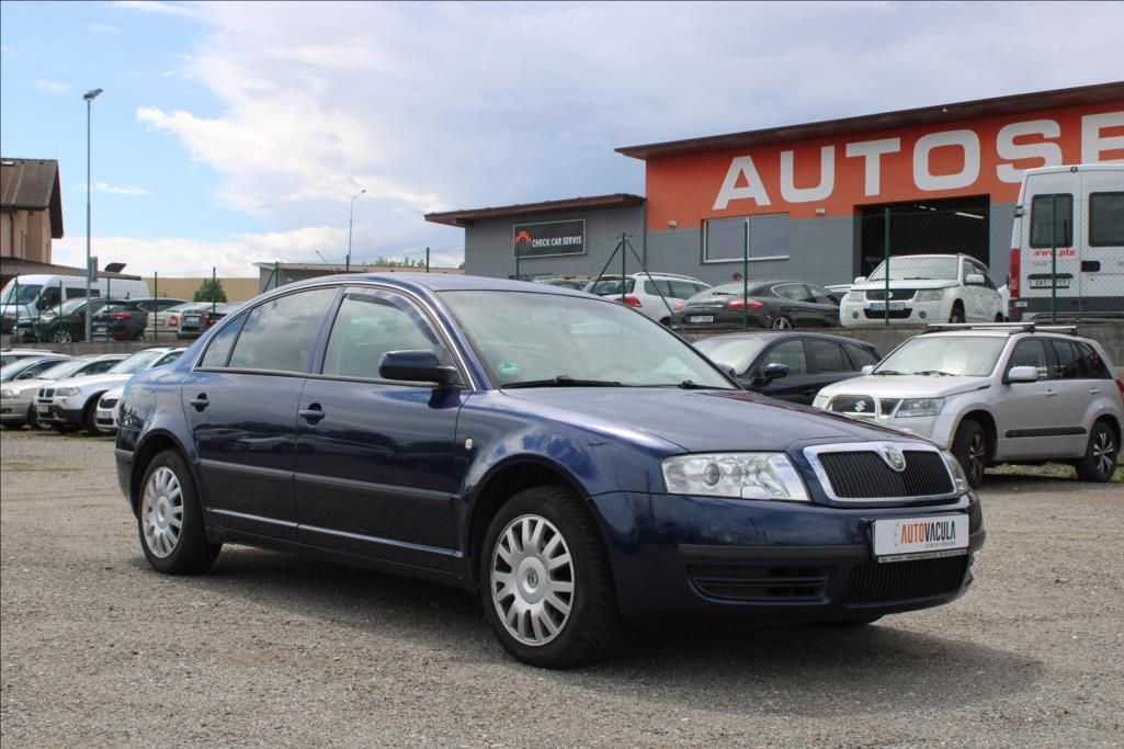 Škoda Superb, 1,8 T  DIG.KLIMA, TAŽNÉ - fotka 3