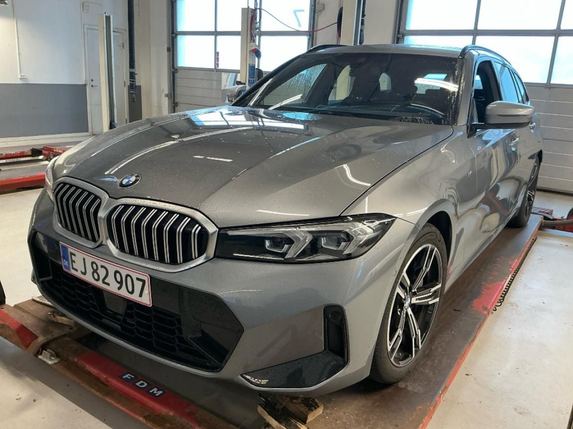BMW Řada 3, 330i xDrive Touring