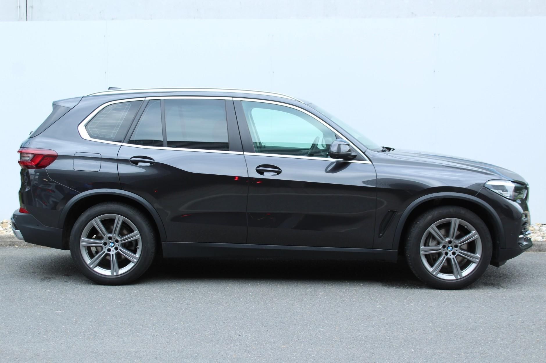 BMW X5, xDrive45e, 290kW - fotka 3