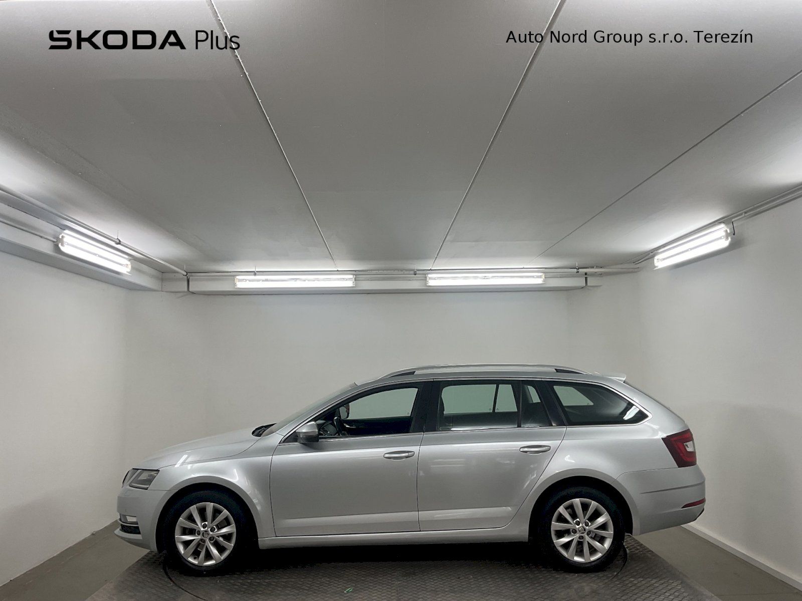 Škoda Octavia, OCT.COM ELEG 110/2.0 6AG - fotka 3