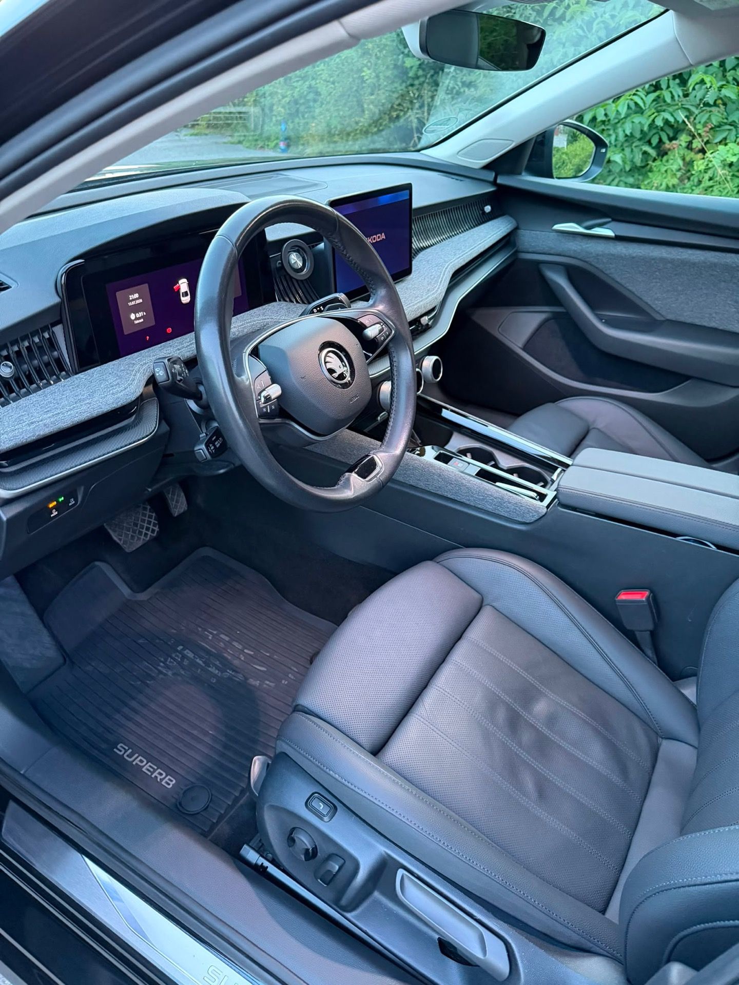 Škoda Superb, Škoda Superb 2.0 TDI DSG - fotka 6