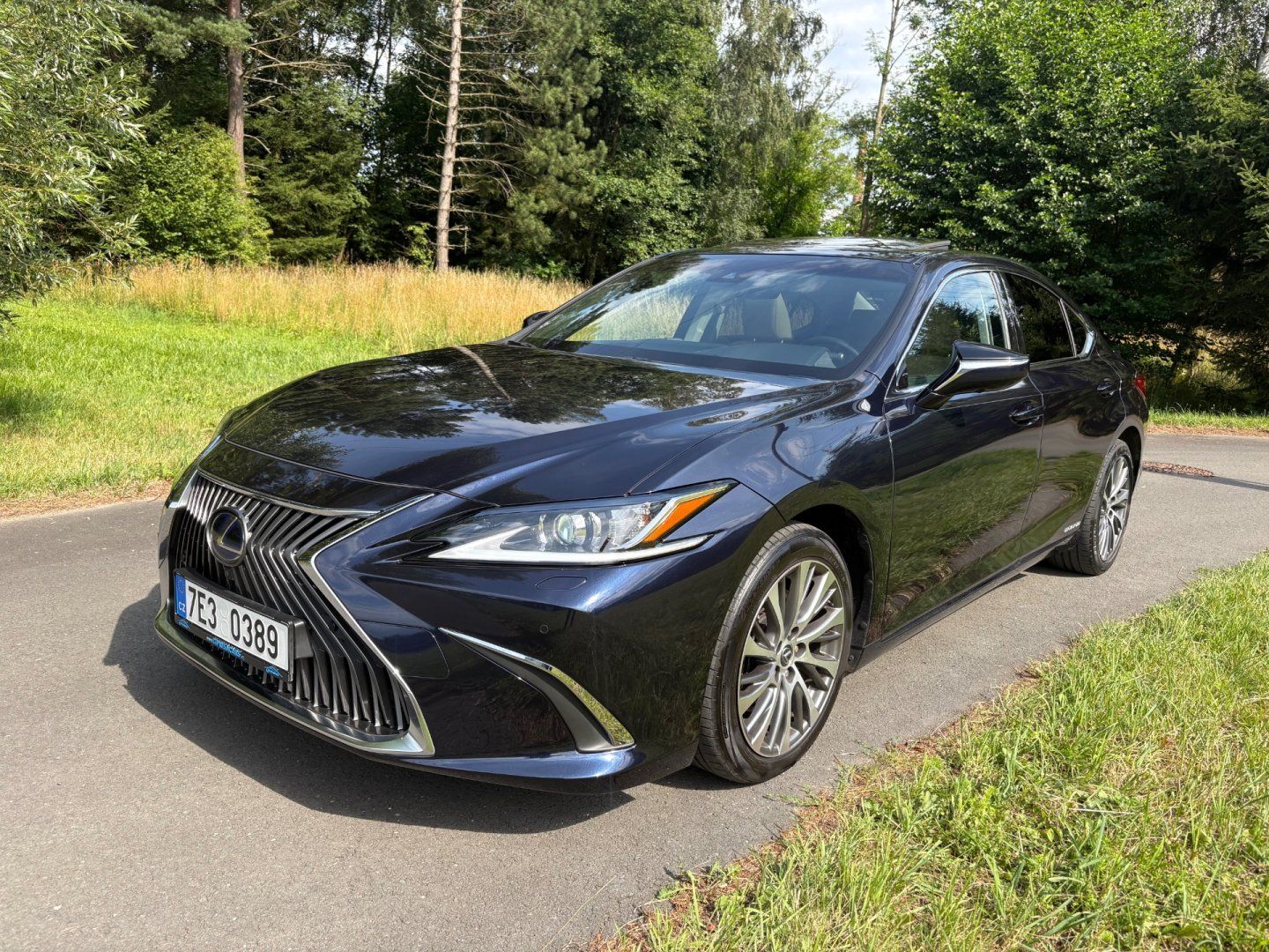 Lexus ES 300h, 2.5 160KW Hyb Kůž Navi  DPH