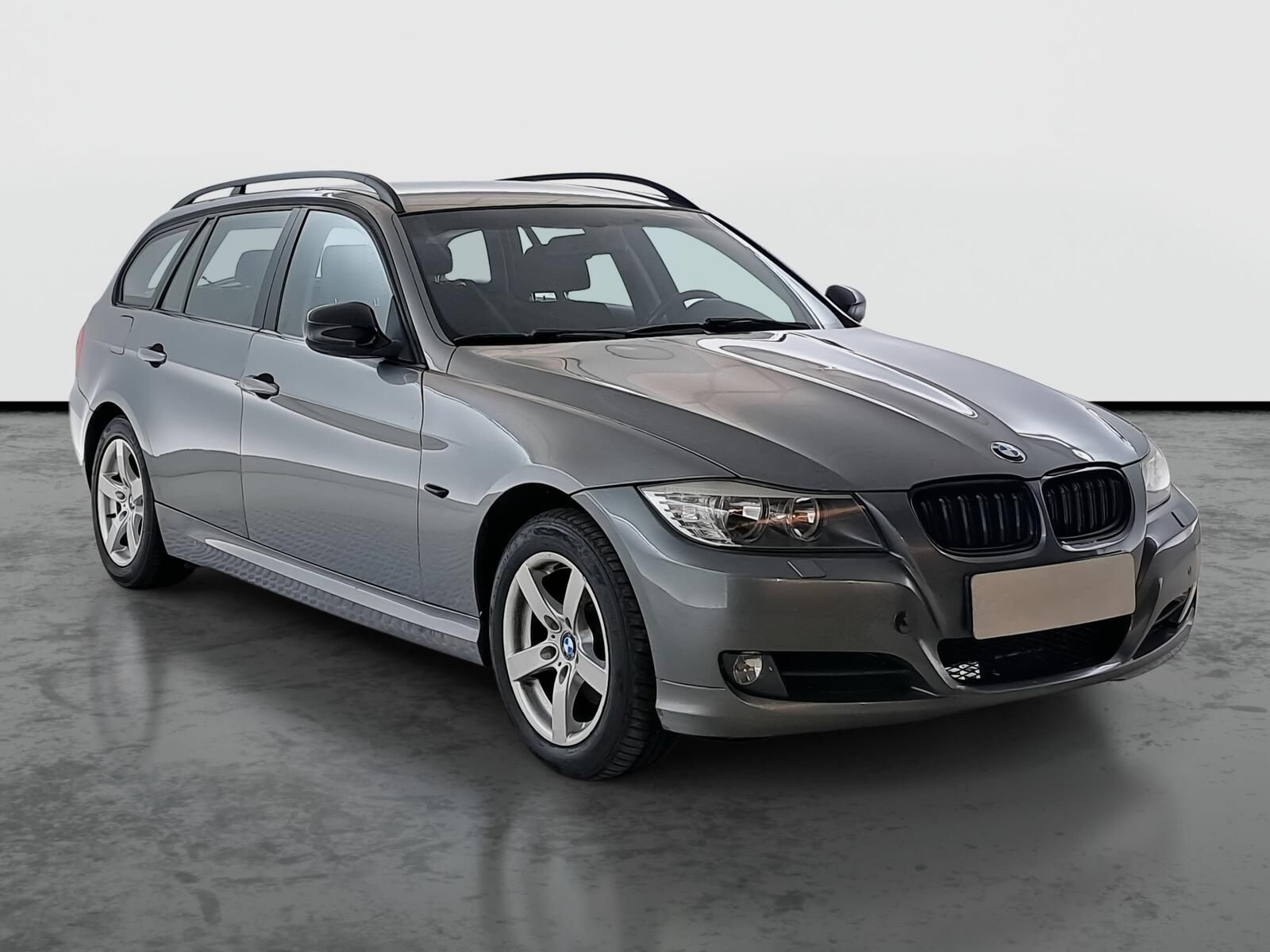 BMW Řada 3, 318 i, Automatická klima