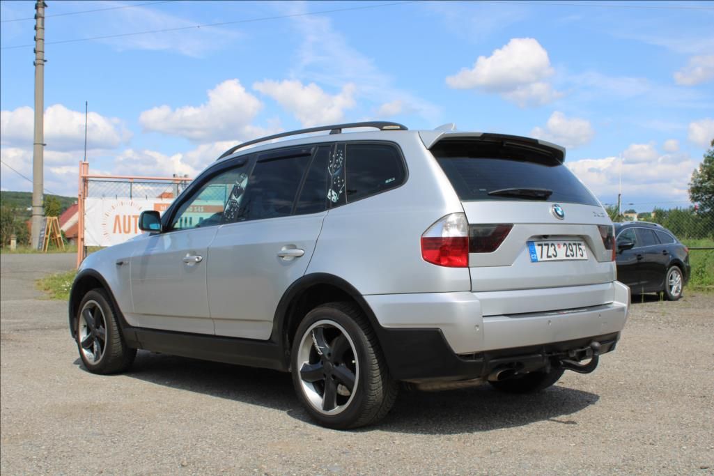 BMW X3, 2,0 D  4 x 4, AUTOMAT - fotka 6