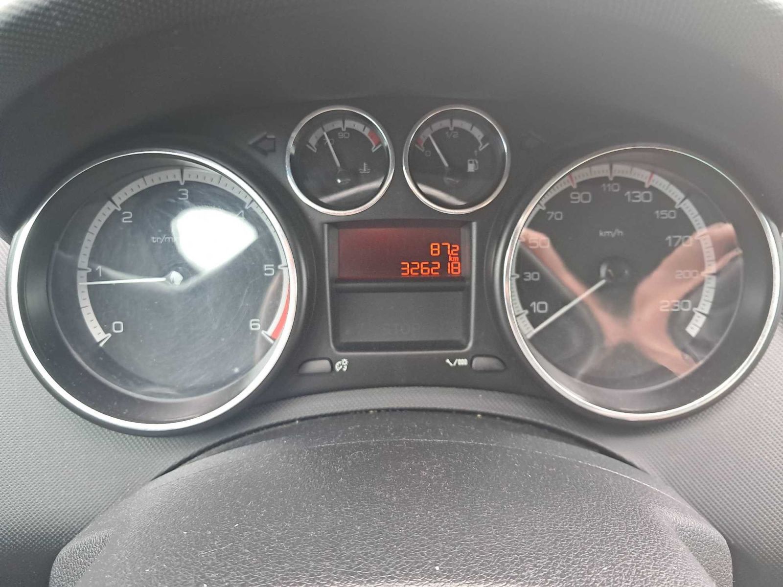 Peugeot 308, 1.6 e-HDi, po STK - fotka 3