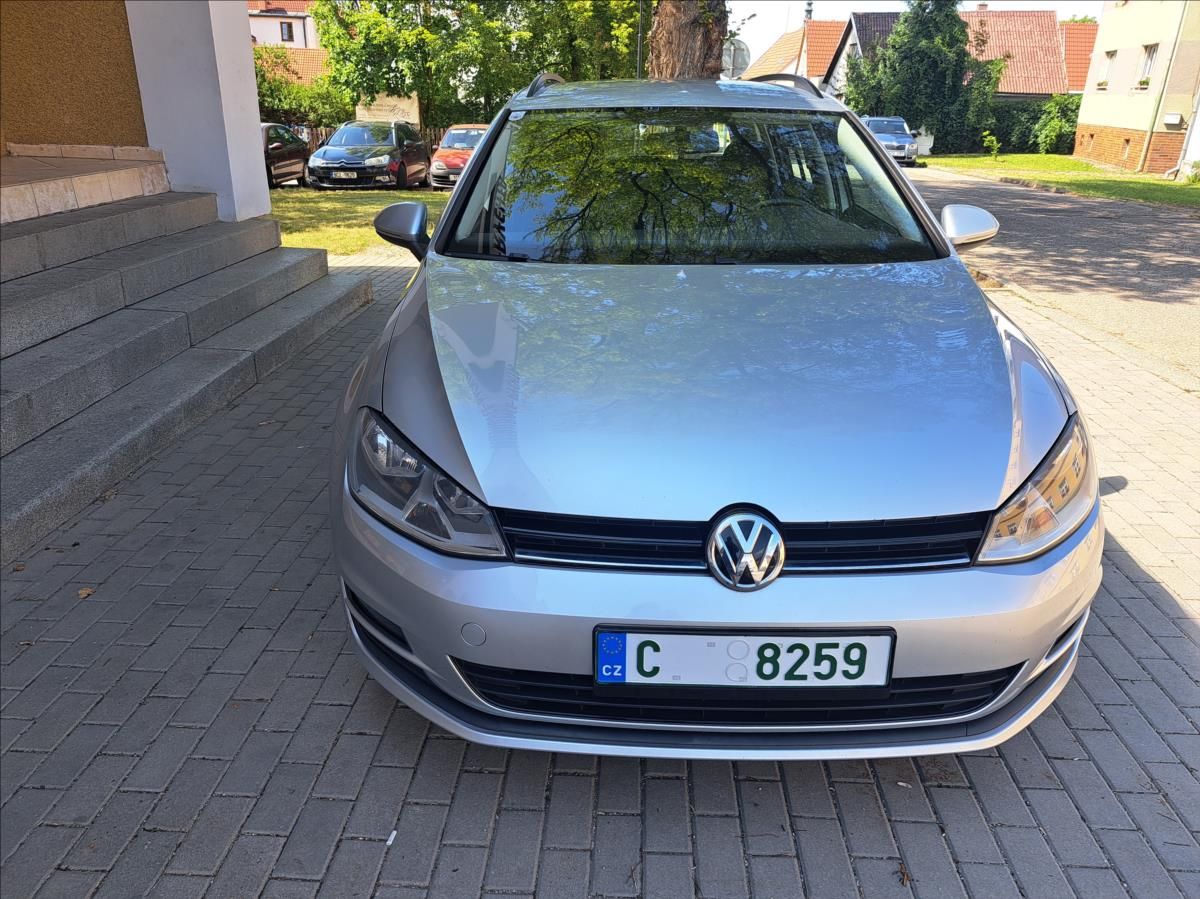 Volkswagen Golf, 1,6 TDI Variant - fotka 2