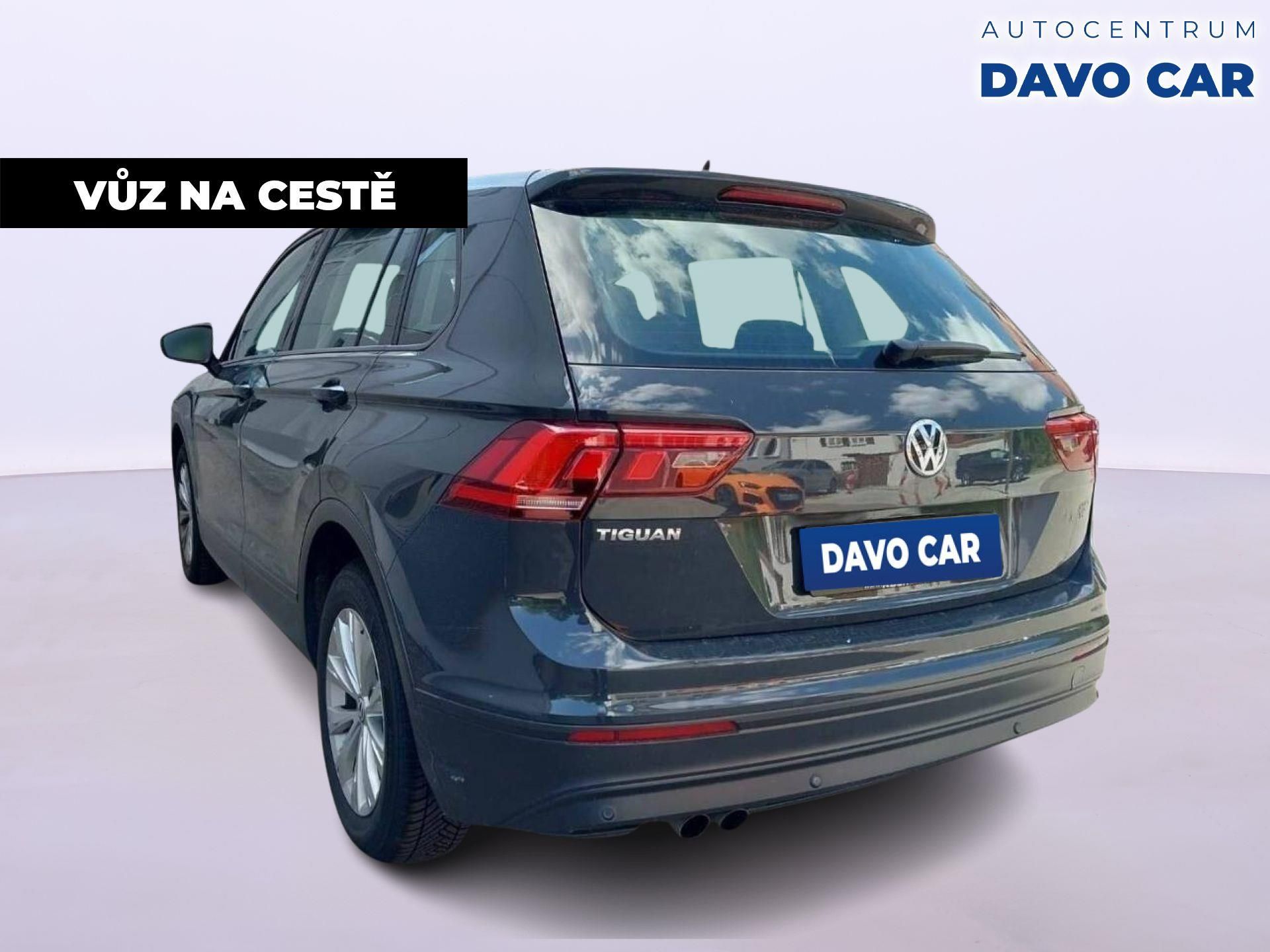 Volkswagen Tiguan, 1.4 TSI 110kW LED Navi 1.Maj. - fotka 3