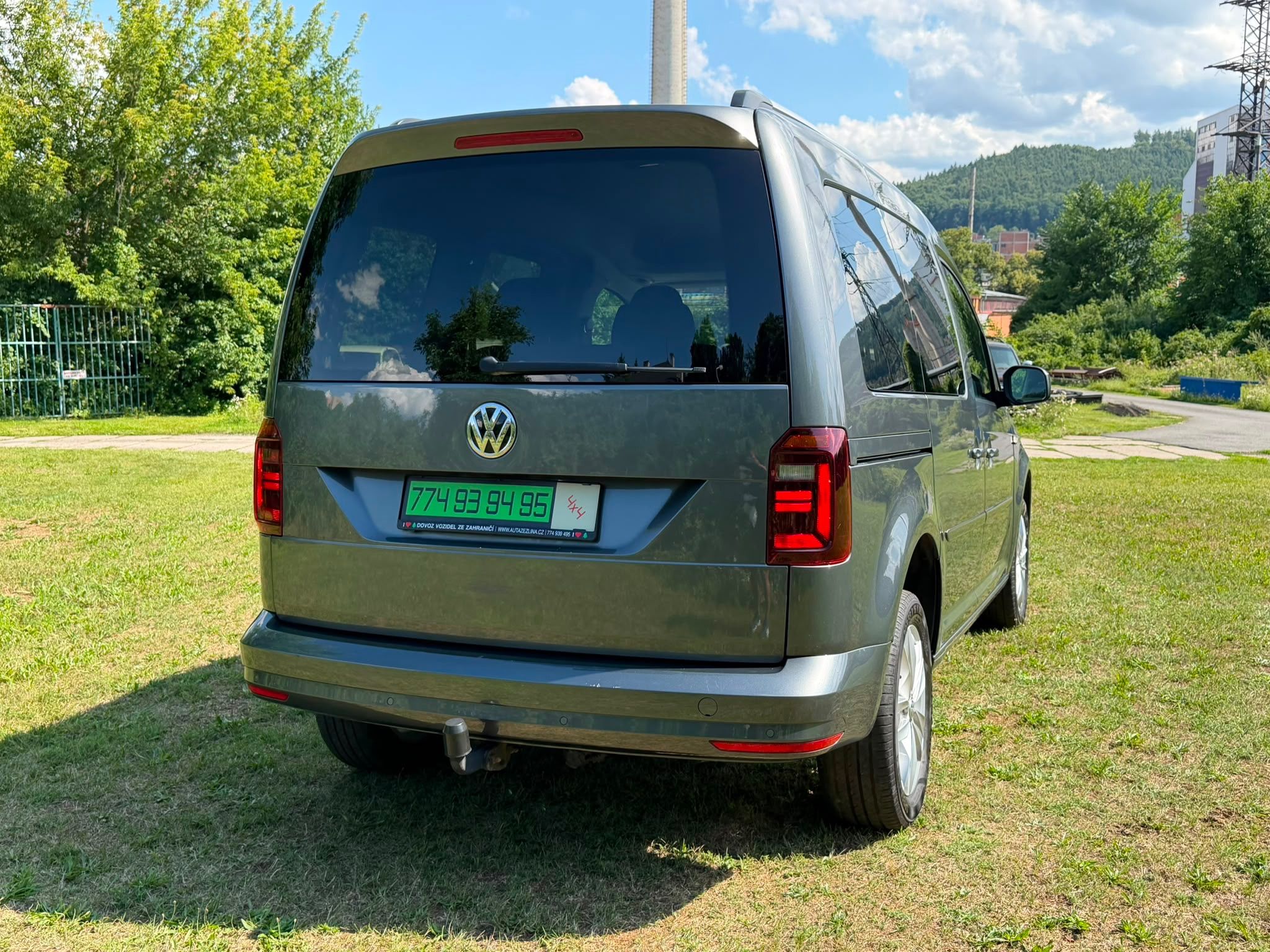Volkswagen Caddy, 2,0 TDI 4X4- TOP STAV,NAVI - fotka 6