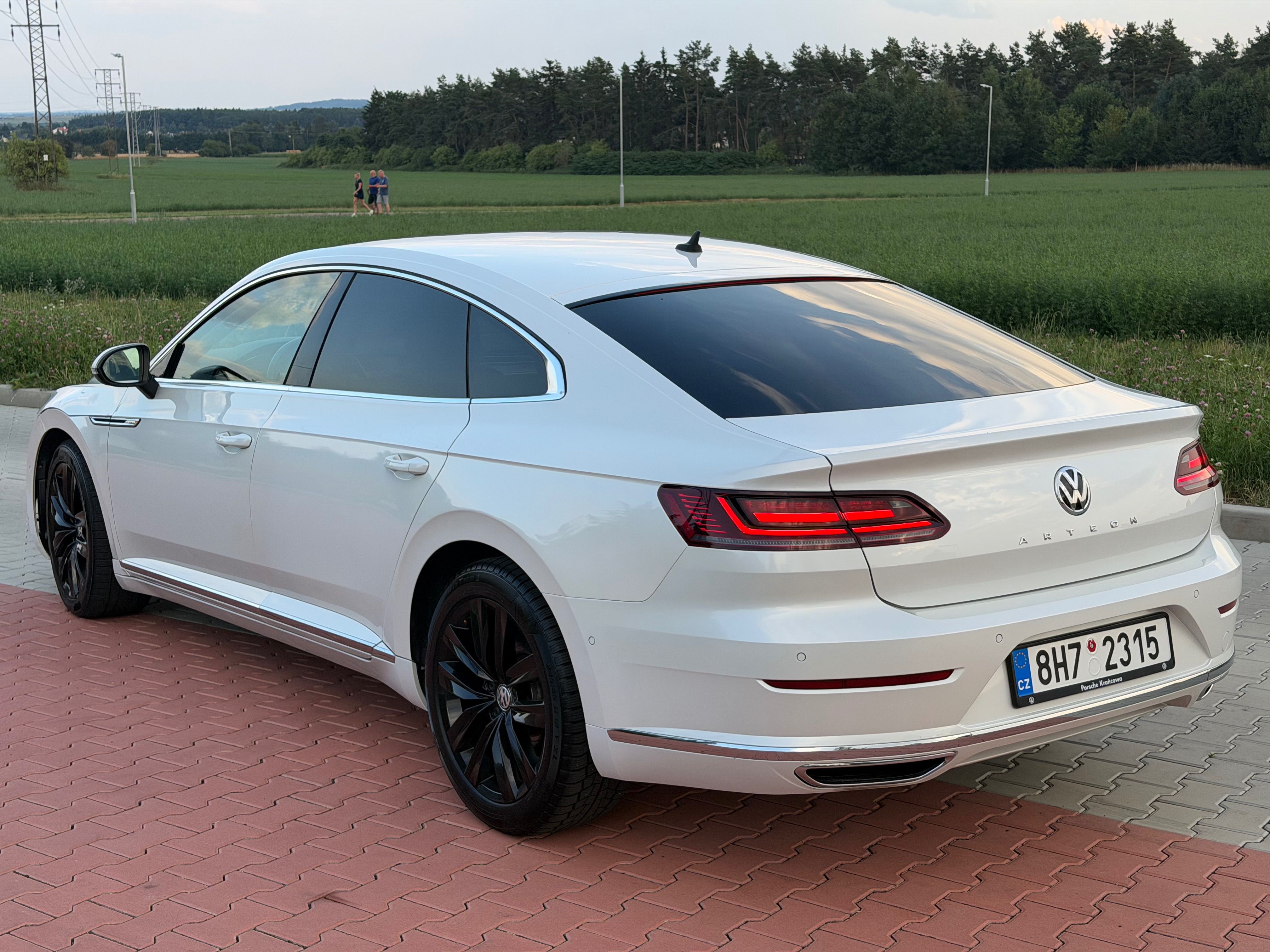 Volkswagen Arteon - fotka 6