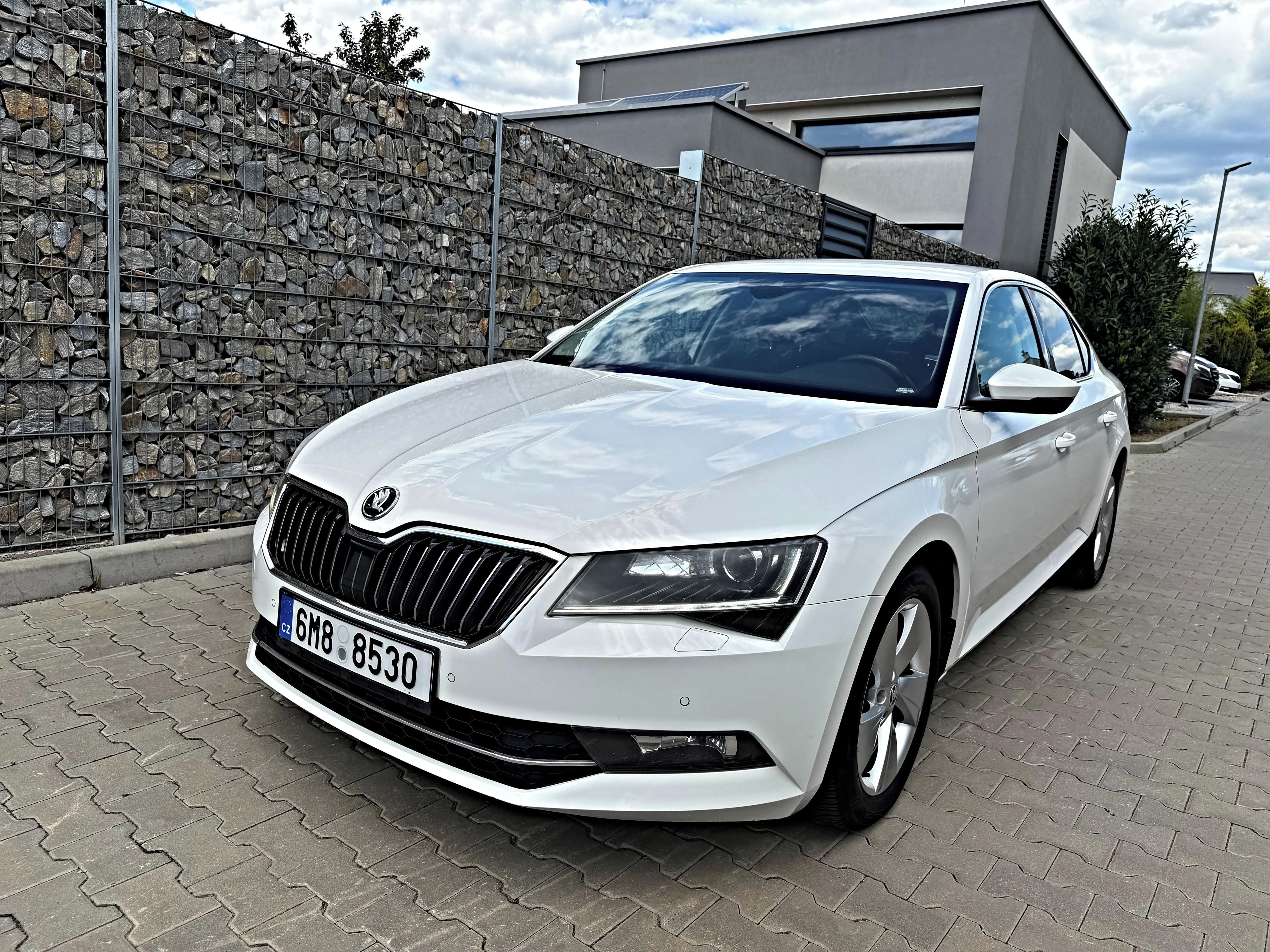 Škoda Superb, 2.0TSI 162KW, DPH - fotka 2